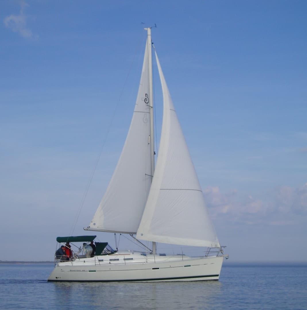 2004 Beneteau 373