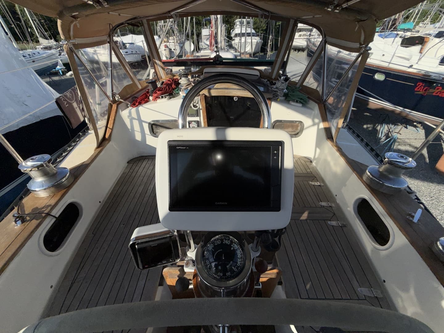 1985 Tayana Vancouver 42