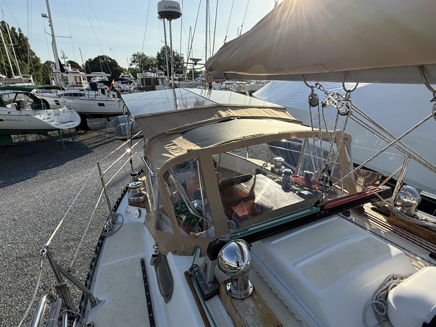 1985 Tayana Vancouver 42