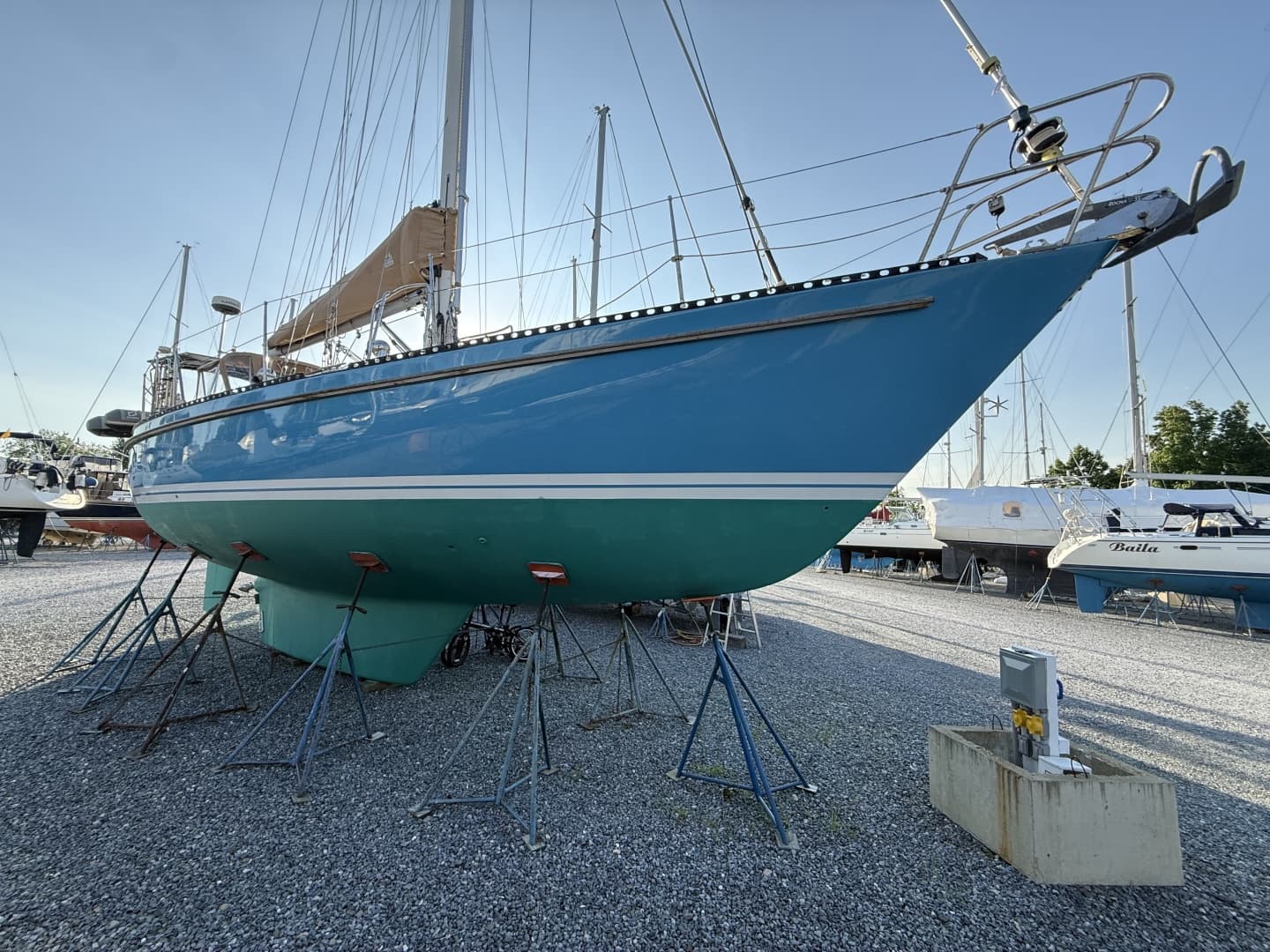1985 Tayana Vancouver 42