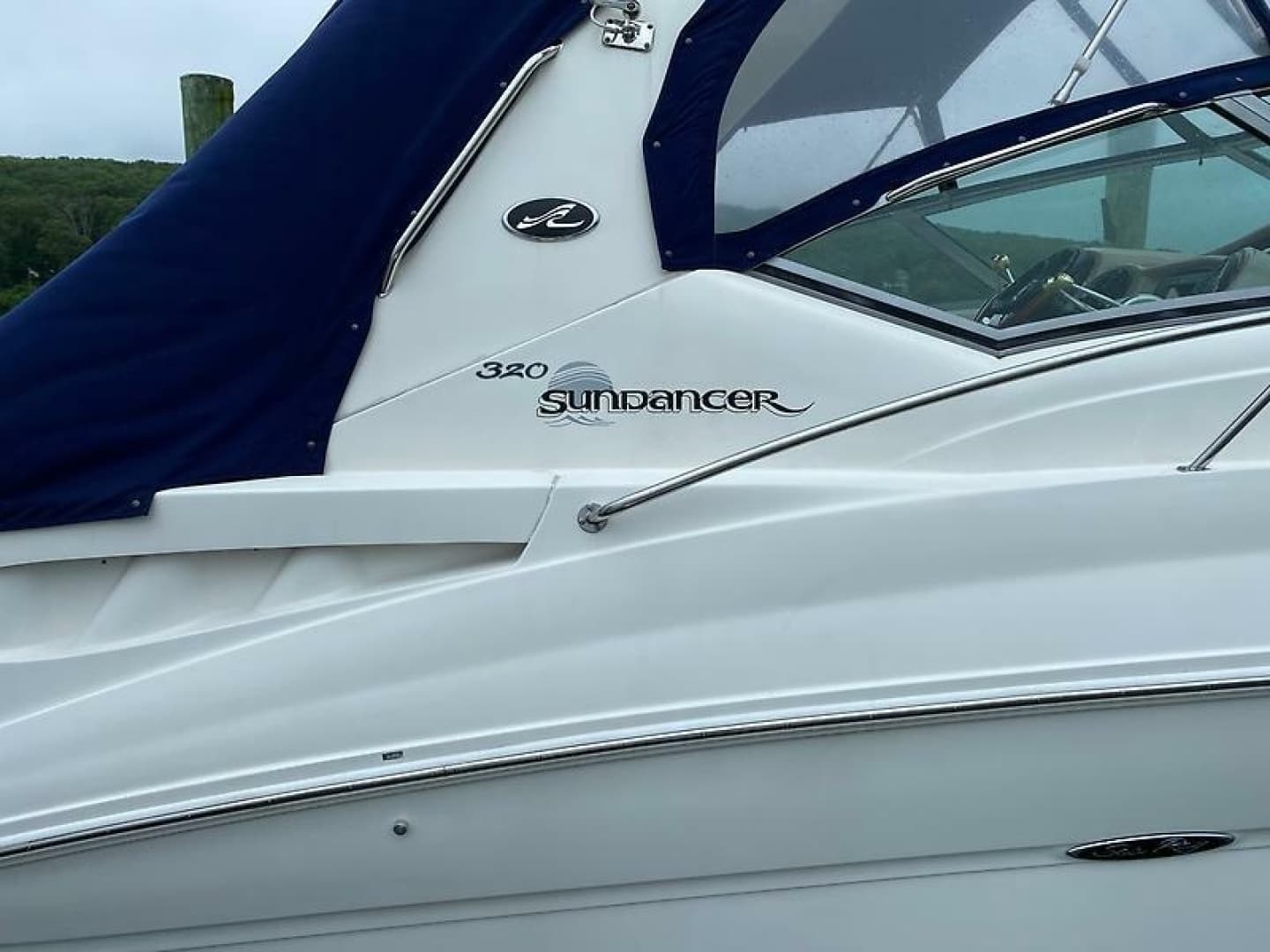 2004 Sea Ray 320 Sundancer