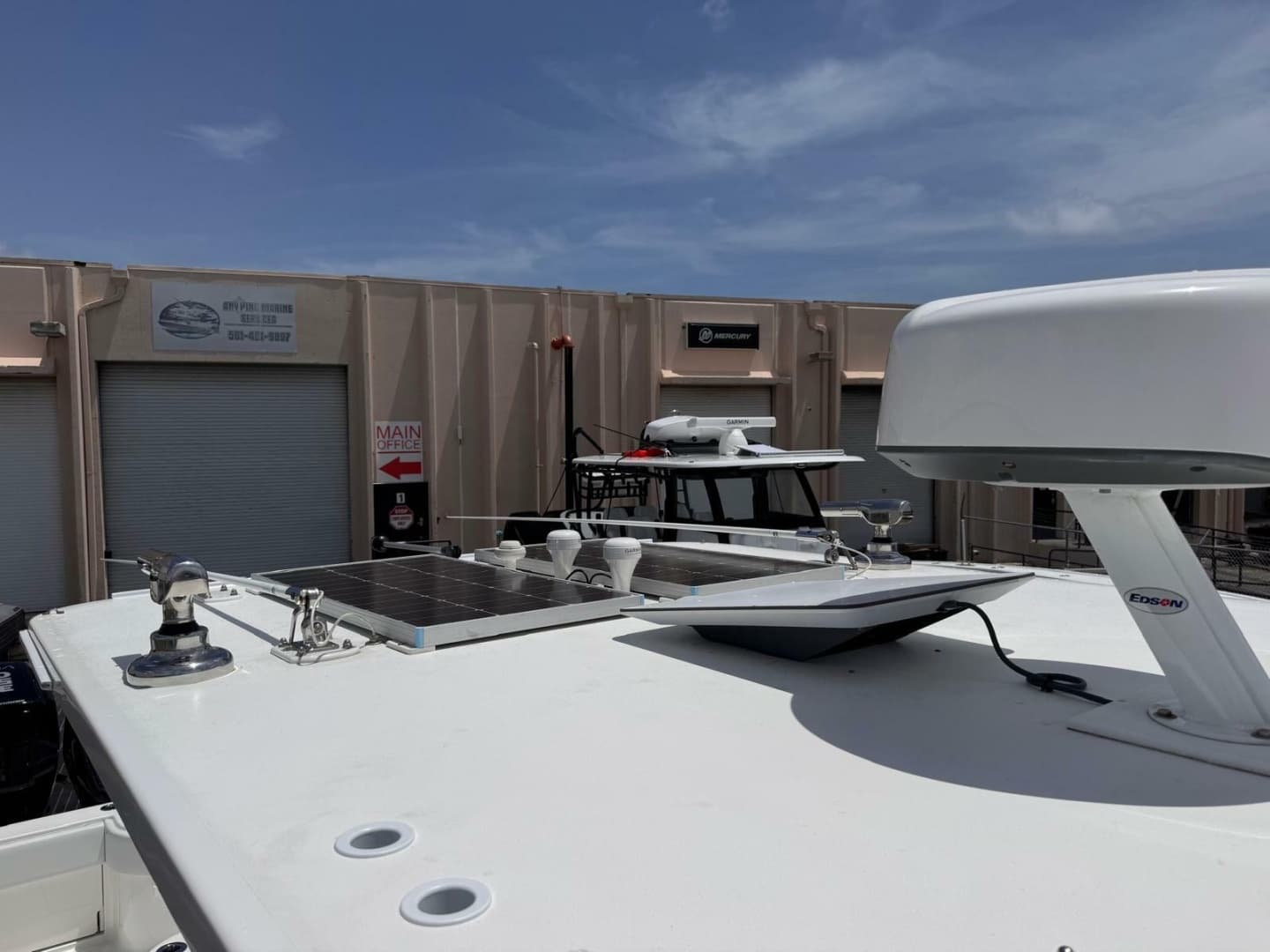 2019 Invincible 42 Open