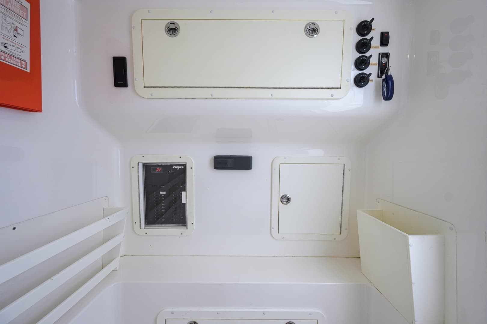 2019 Invincible 42 Open