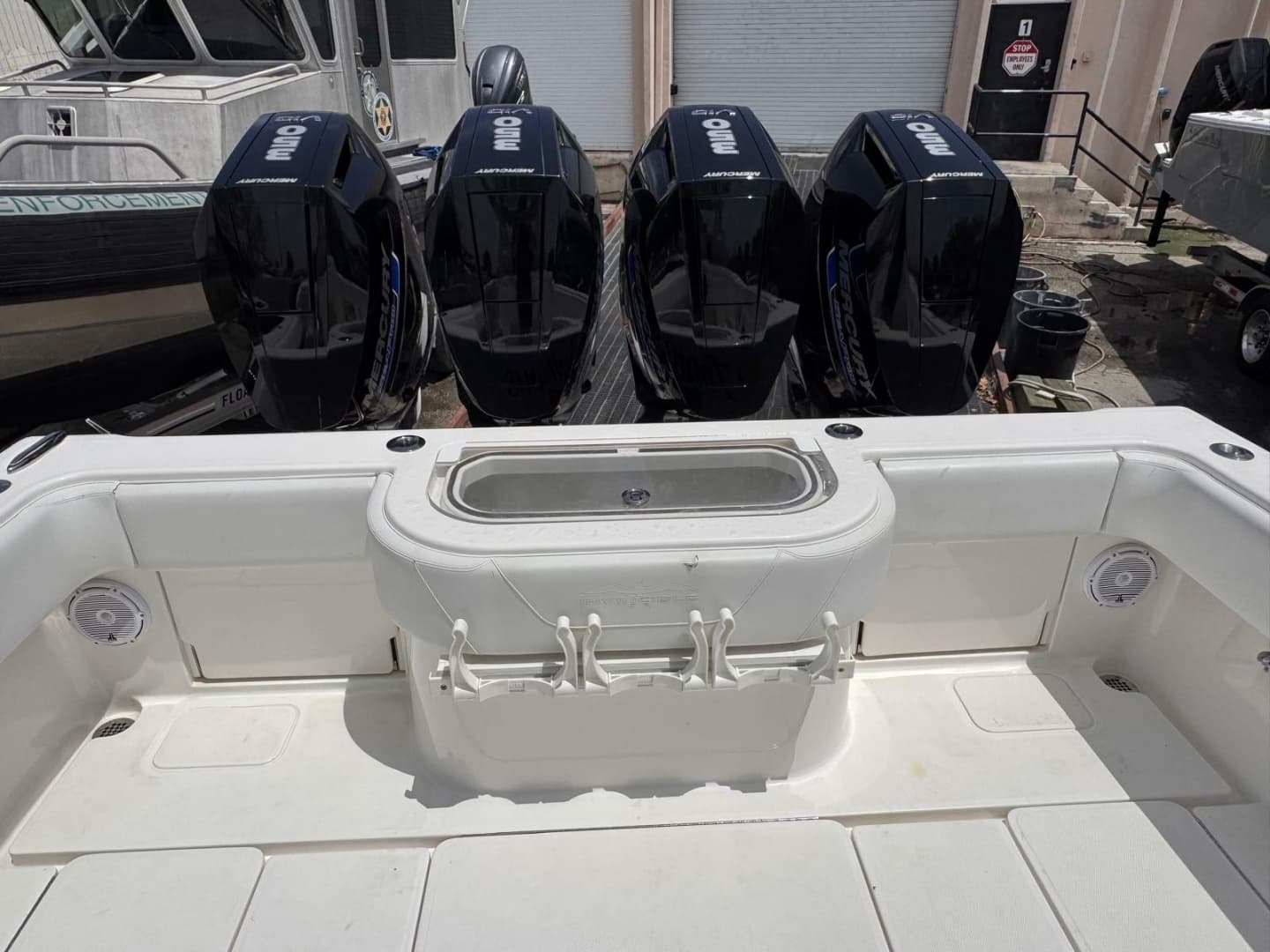 2019 Invincible 42 Open