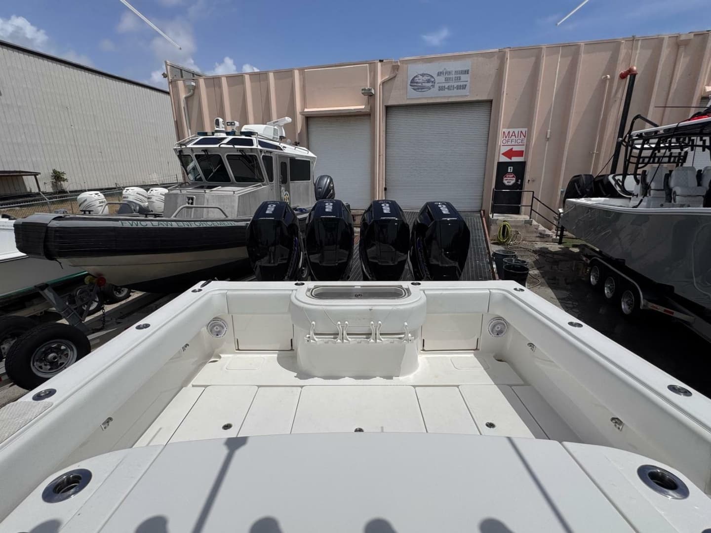 2019 Invincible 42 Open