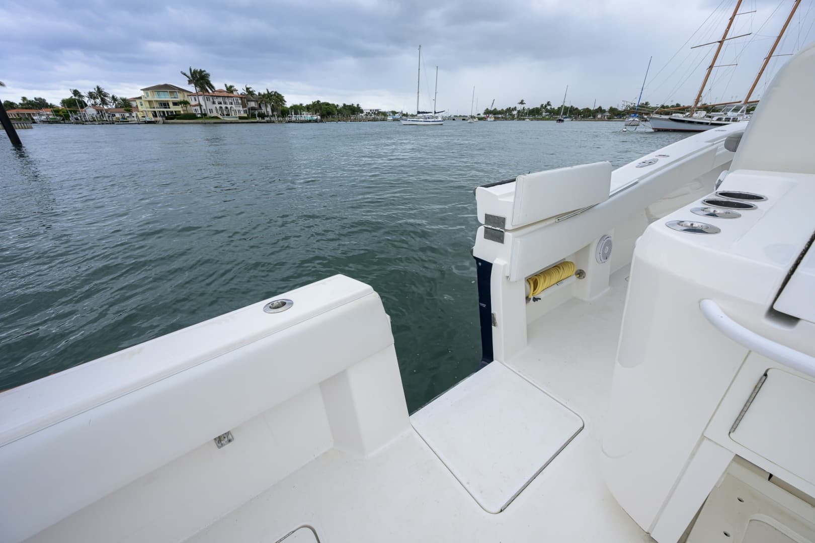2019 Invincible 42 Open