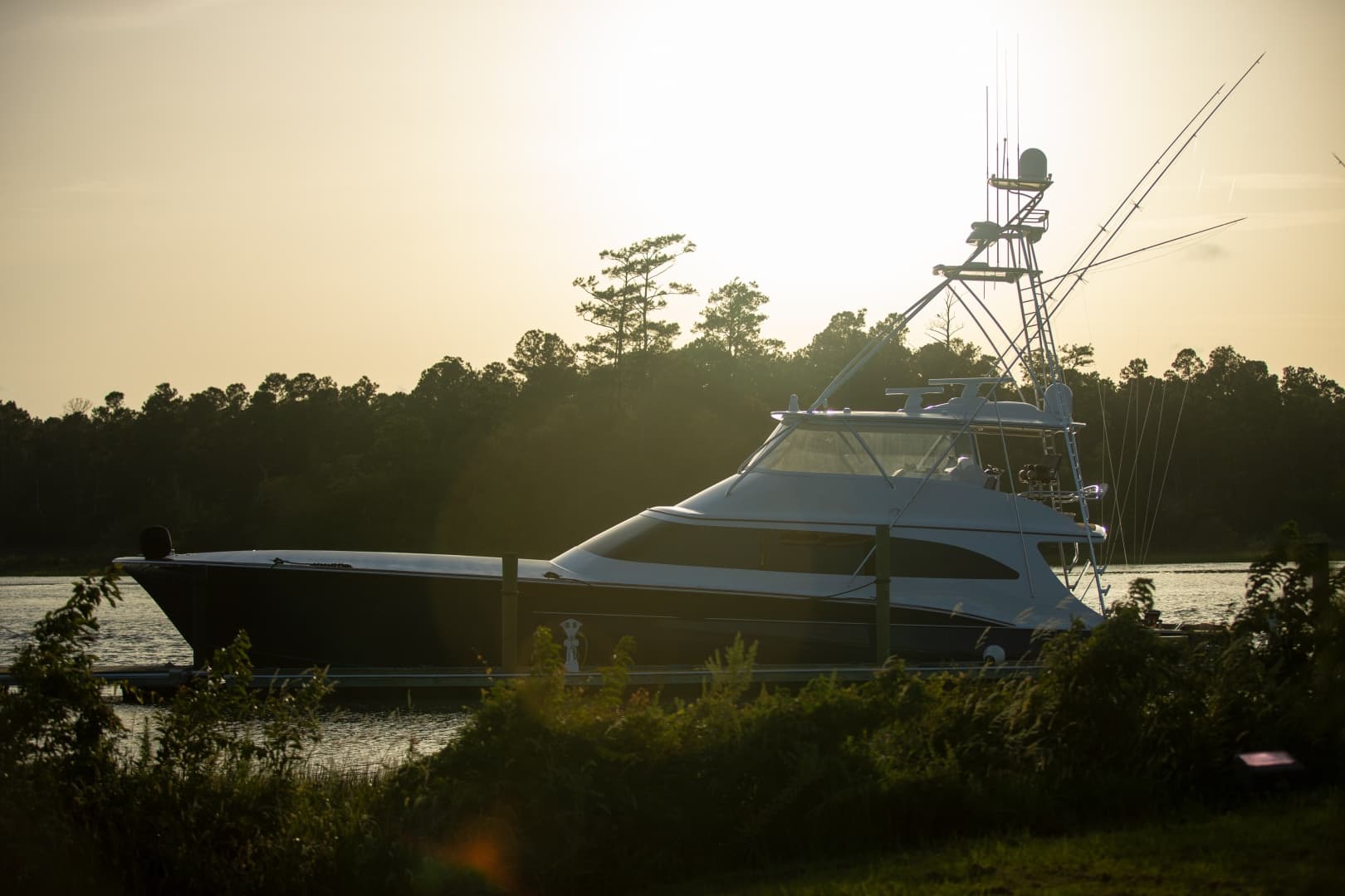 2021 Jarrett Bay 