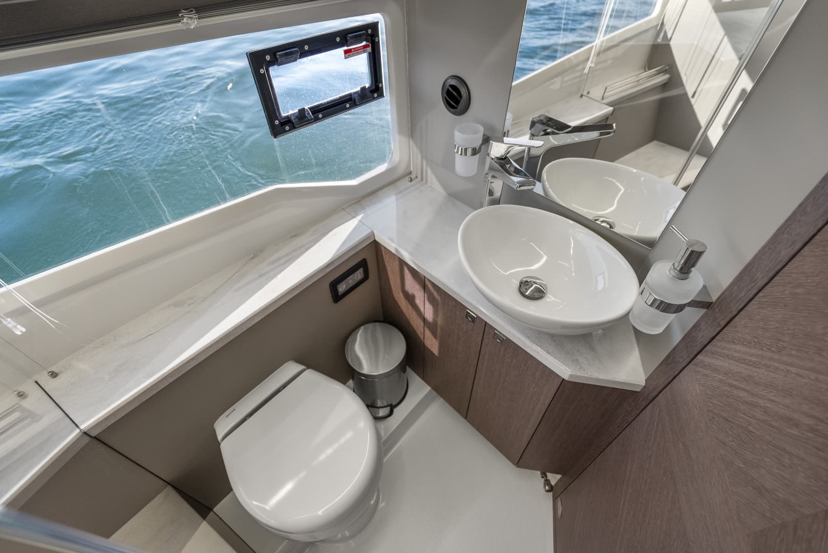 2023 Galeon 400 Flybridge