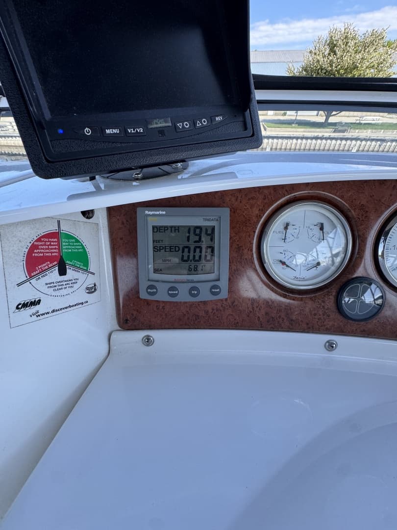 2002 Silverton 39 Motor Yacht