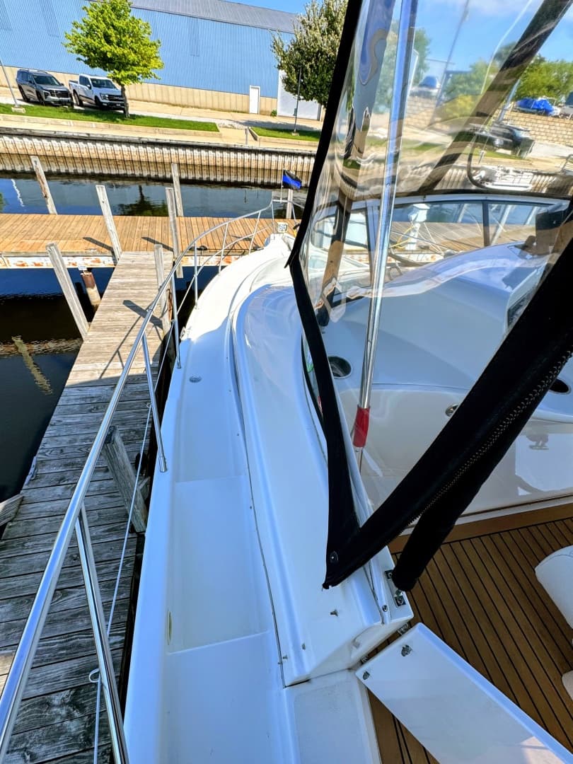 2002 Silverton 39 Motor Yacht