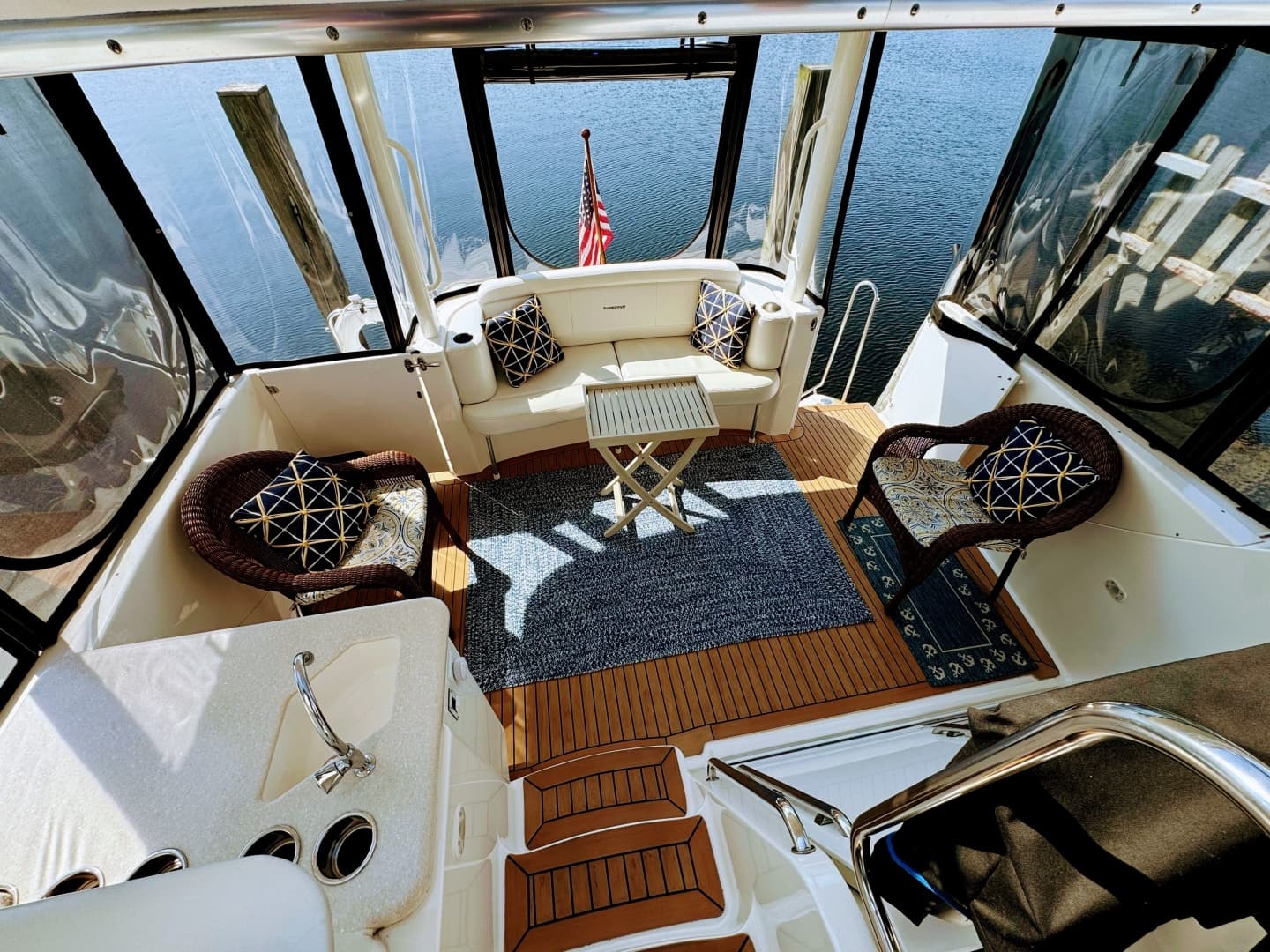 2002 Silverton 39 Motor Yacht