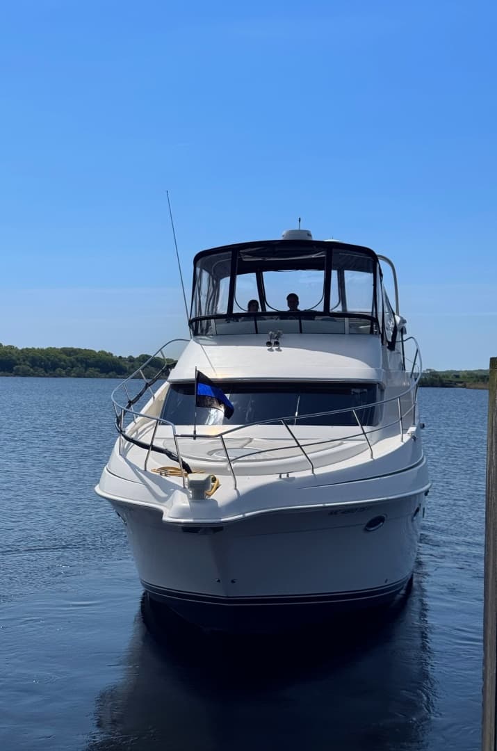 2002 Silverton 39 Motor Yacht