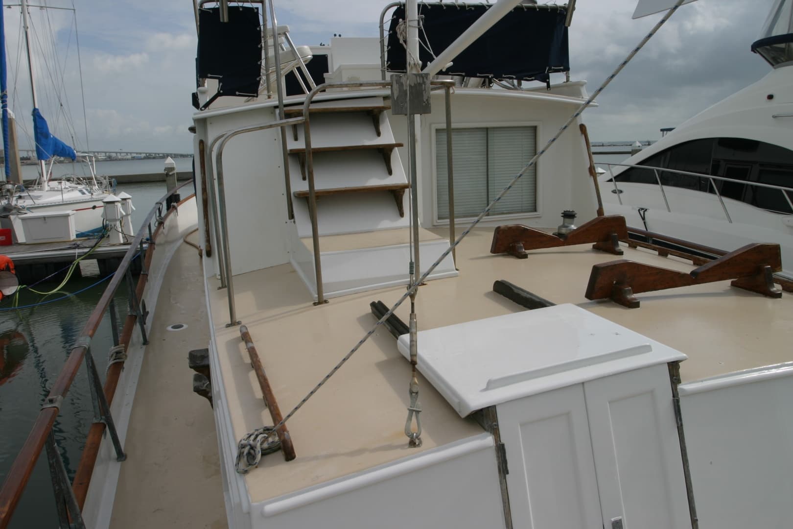 1979 Grand Banks Classic