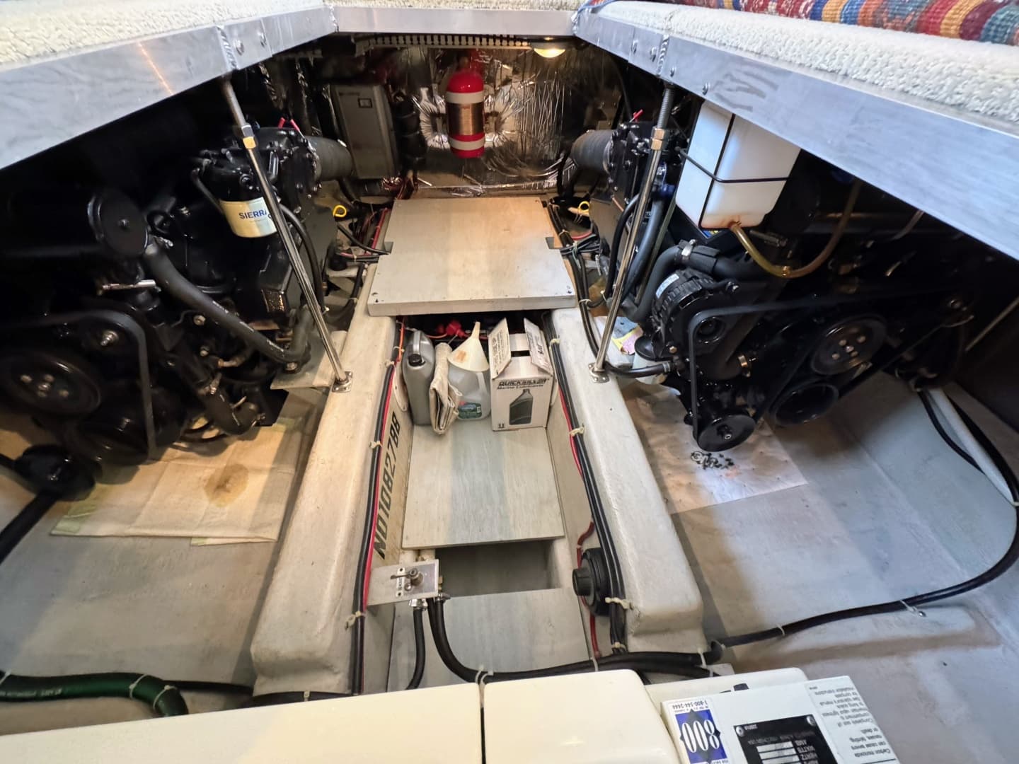1999 Carver 406 Aft Cabin Motor Yacht