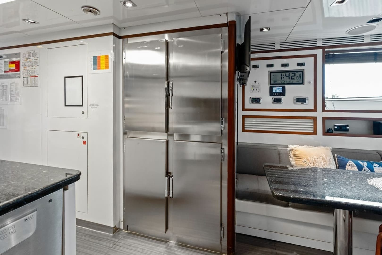 2008 Benetti 121 Classic