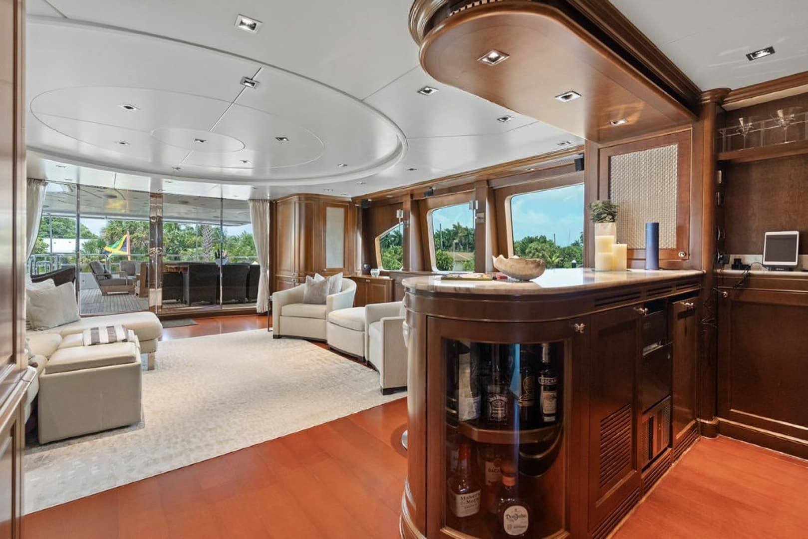 2008 Benetti 121 Classic
