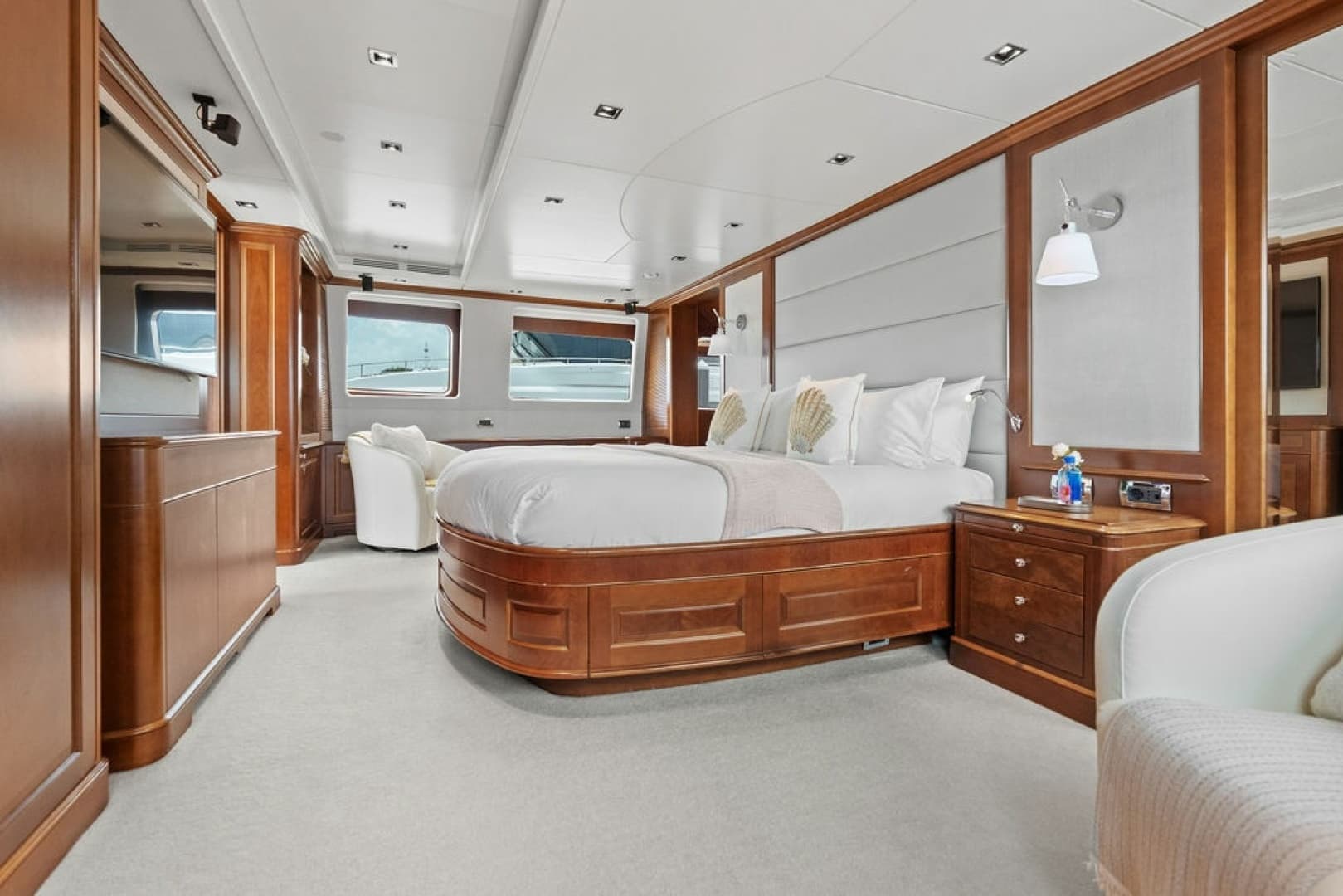 2008 Benetti 121 Classic
