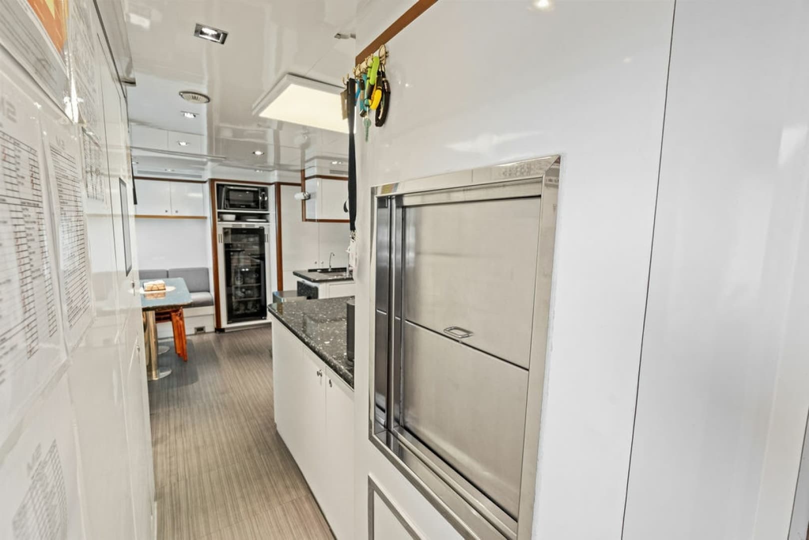 2008 Benetti 121 Classic