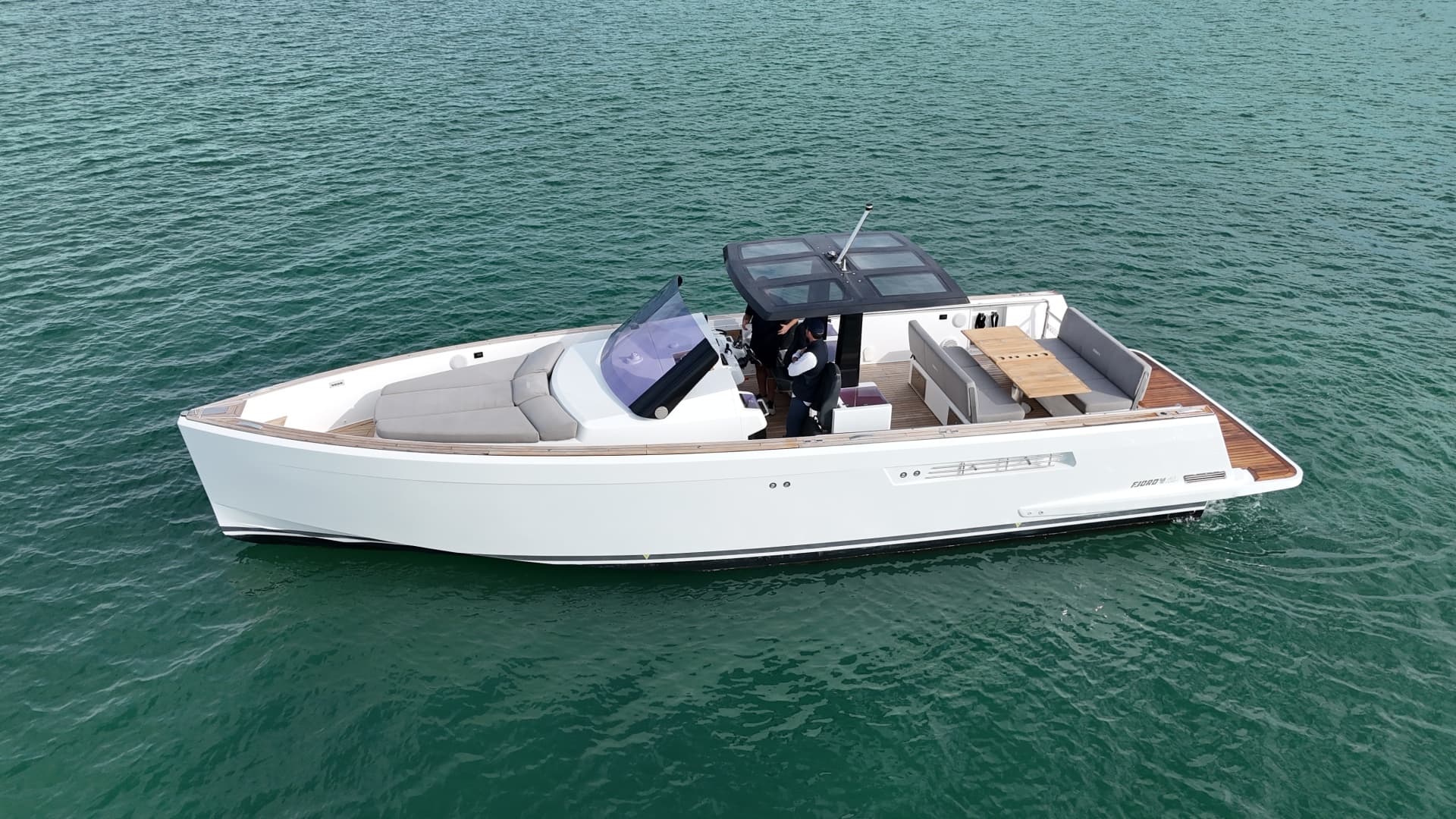 2019 Fjord 40 Open
