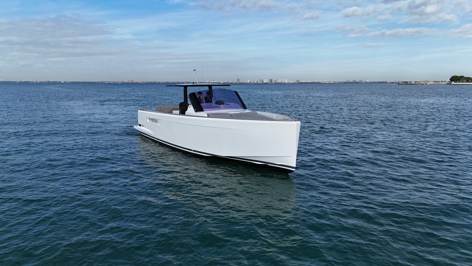 2019 Fjord 40 Open