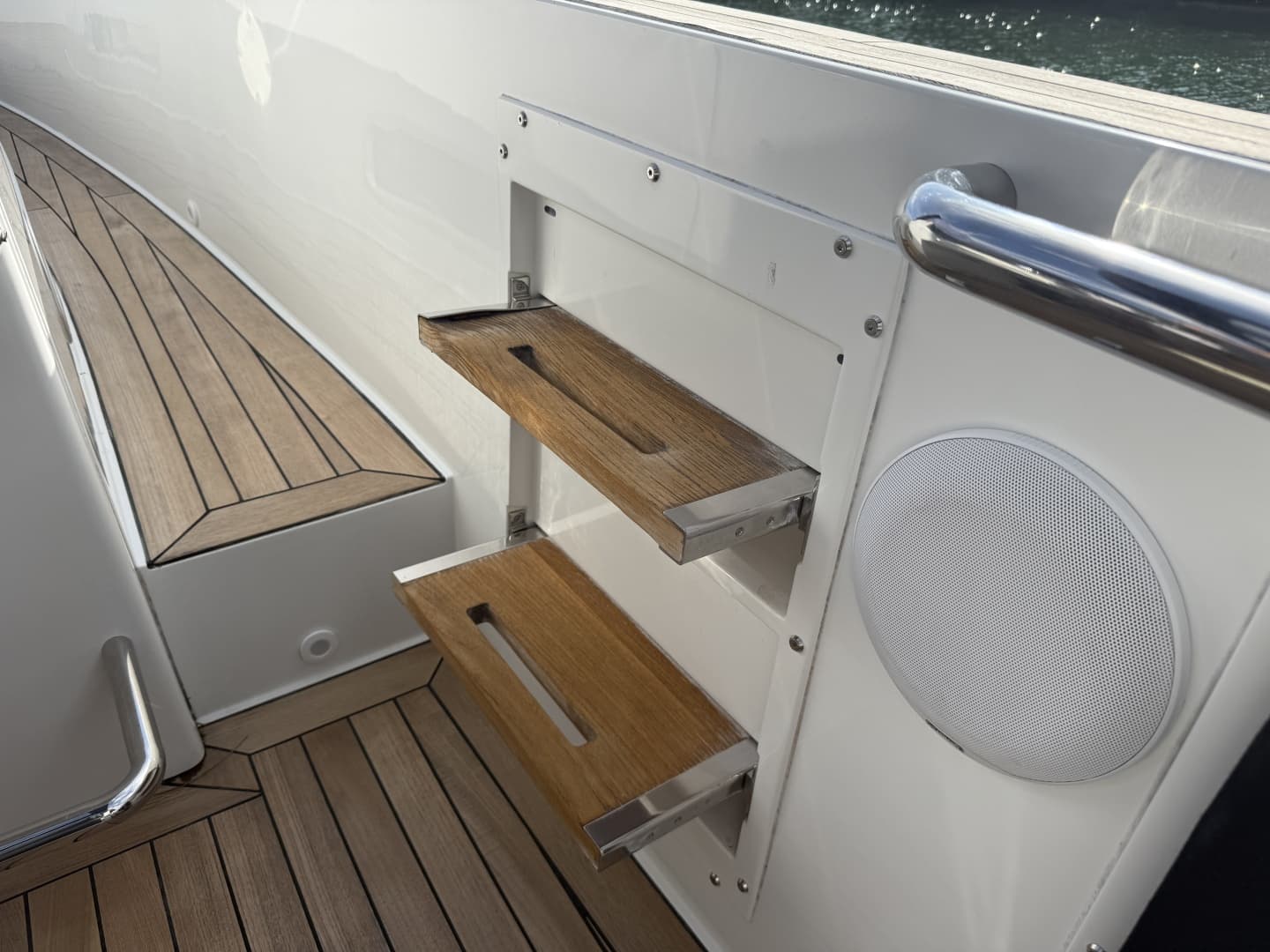 2019 Fjord 40 Open