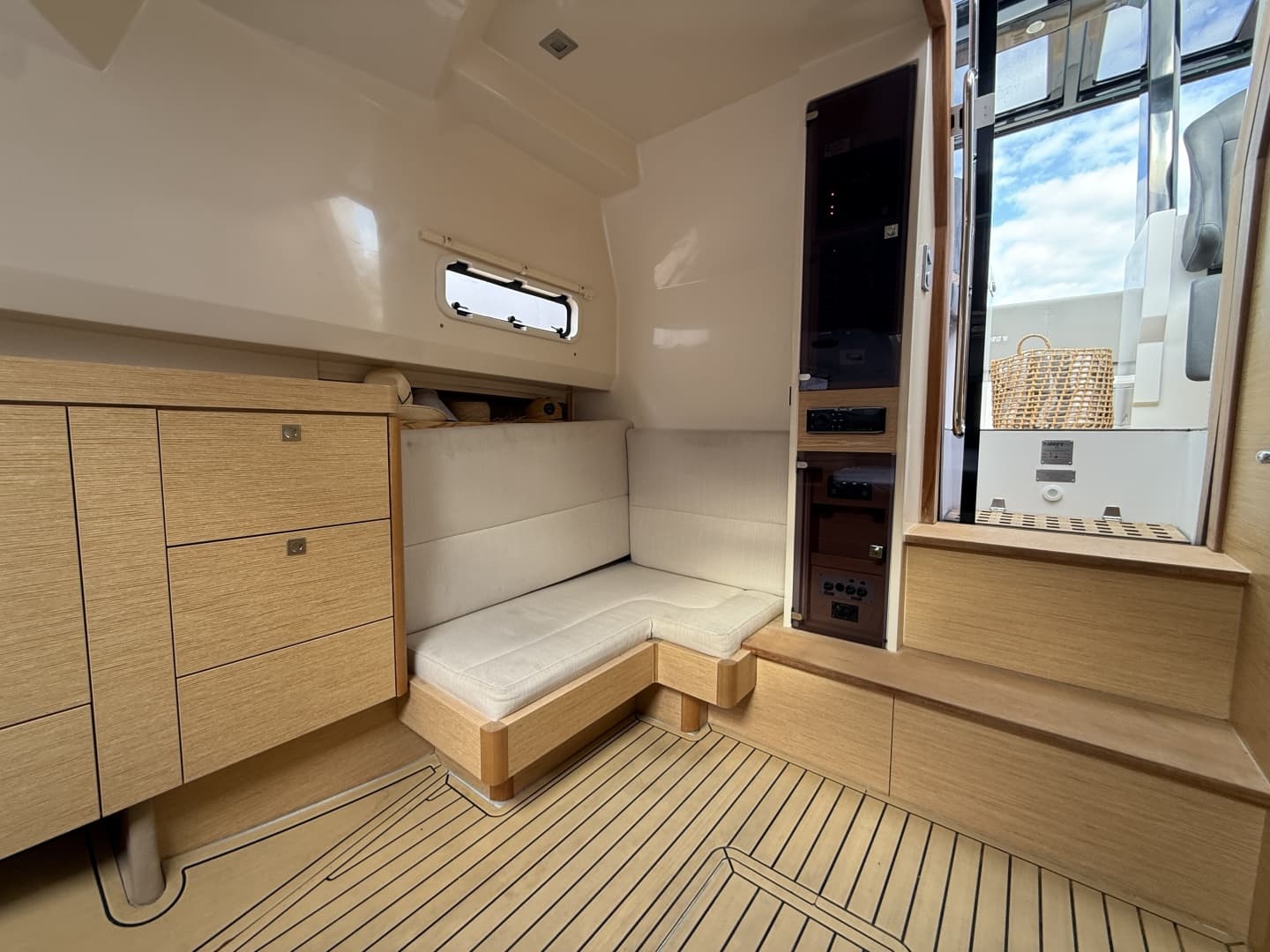 2019 Fjord 40 Open