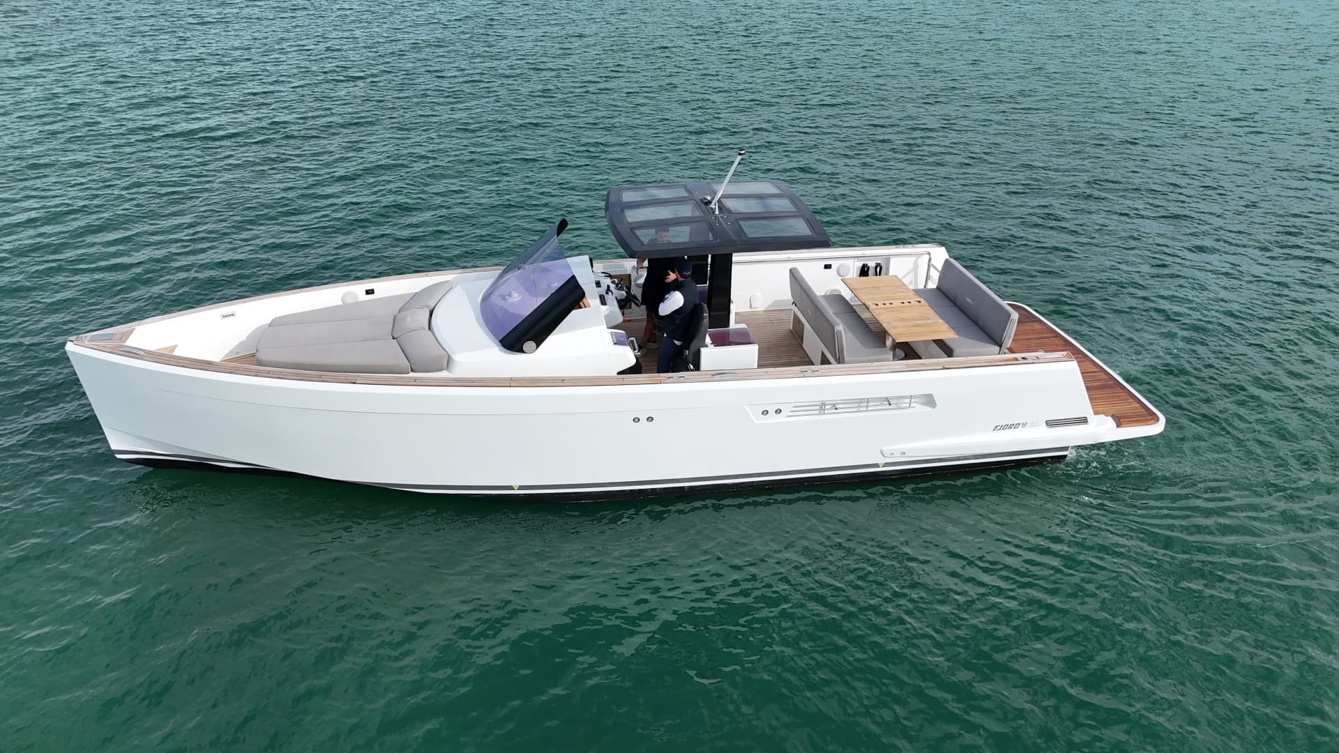 2019 Fjord 40 Open