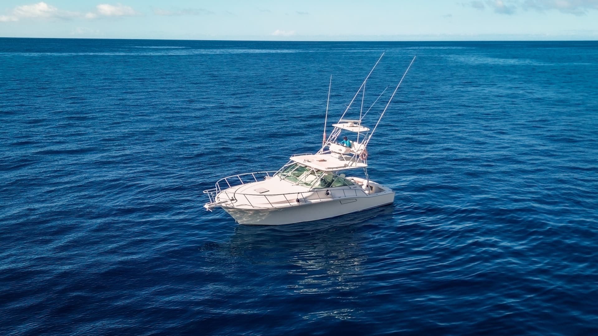 2005 Cabo 40 Hardtop Express