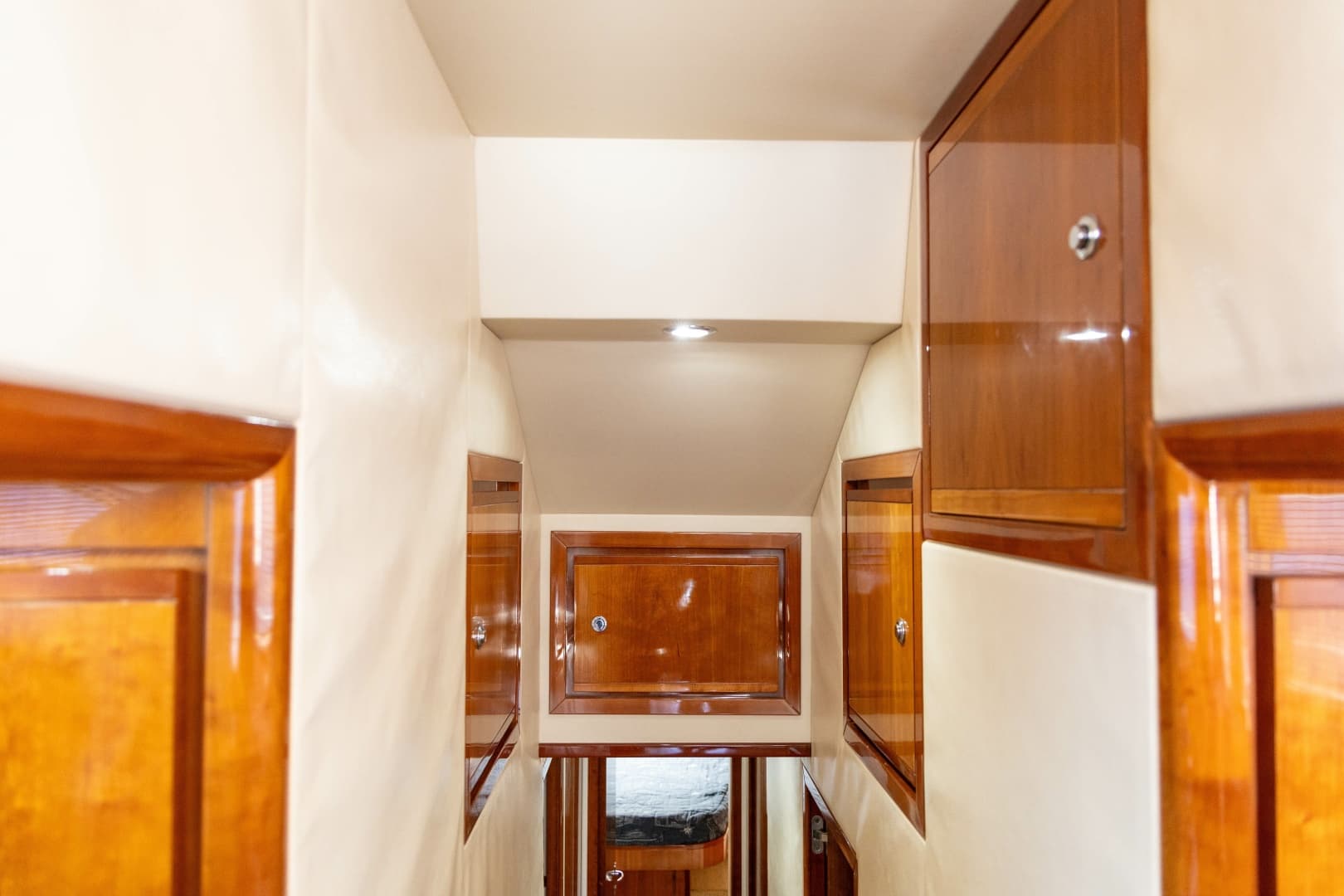 2006 Bertram 510 Convertible
