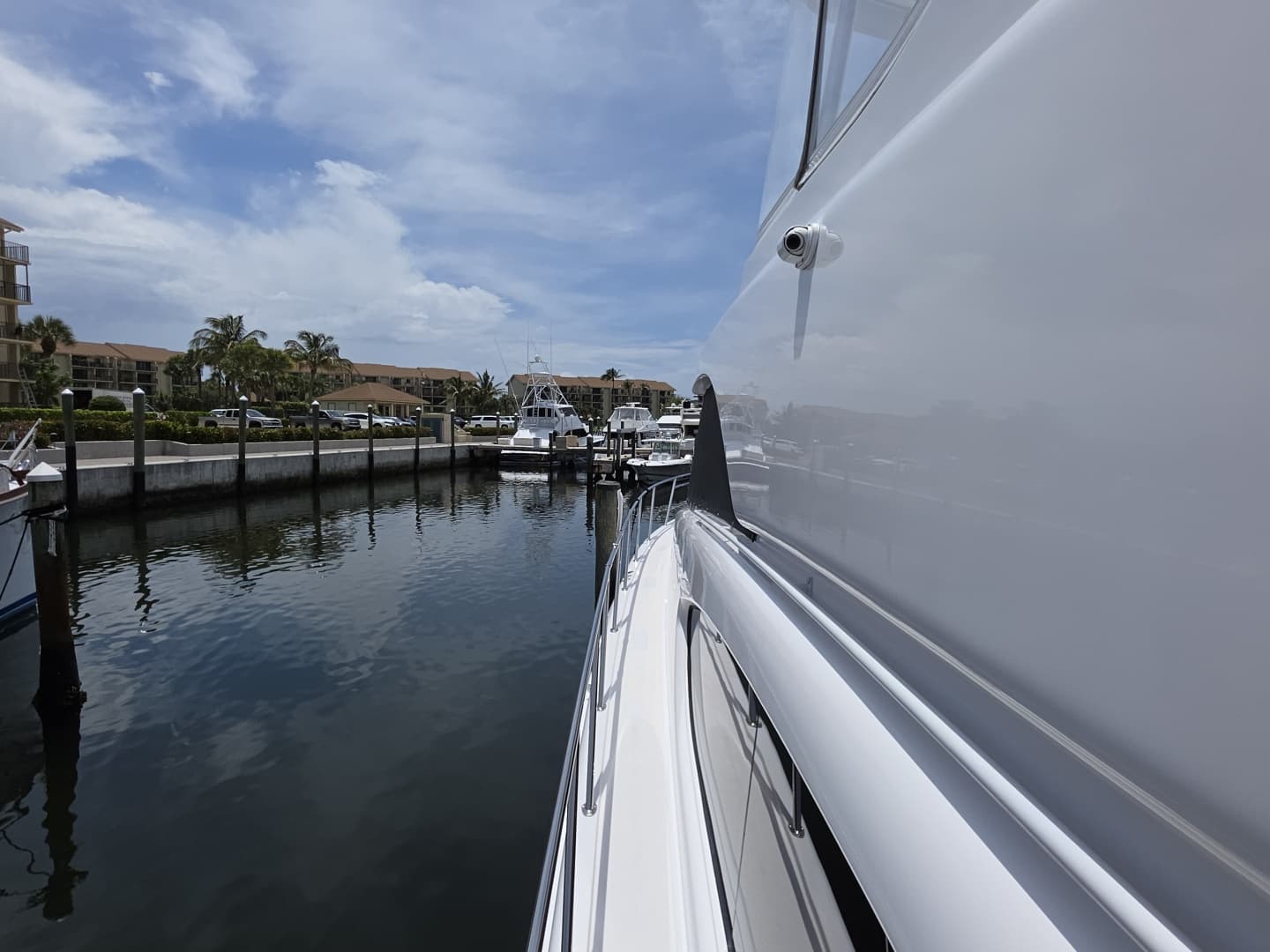 2008 Hatteras 