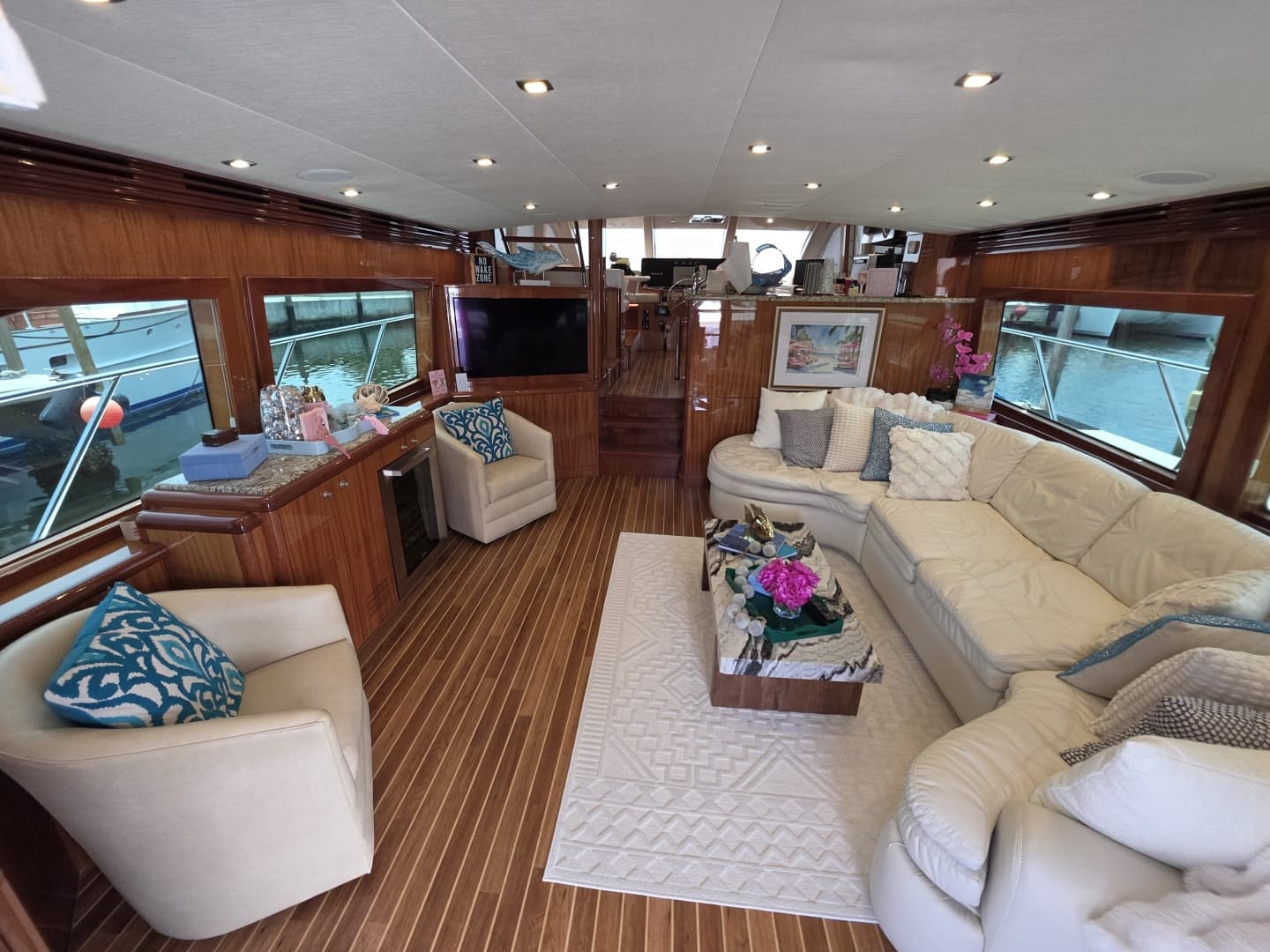2008 Hatteras 