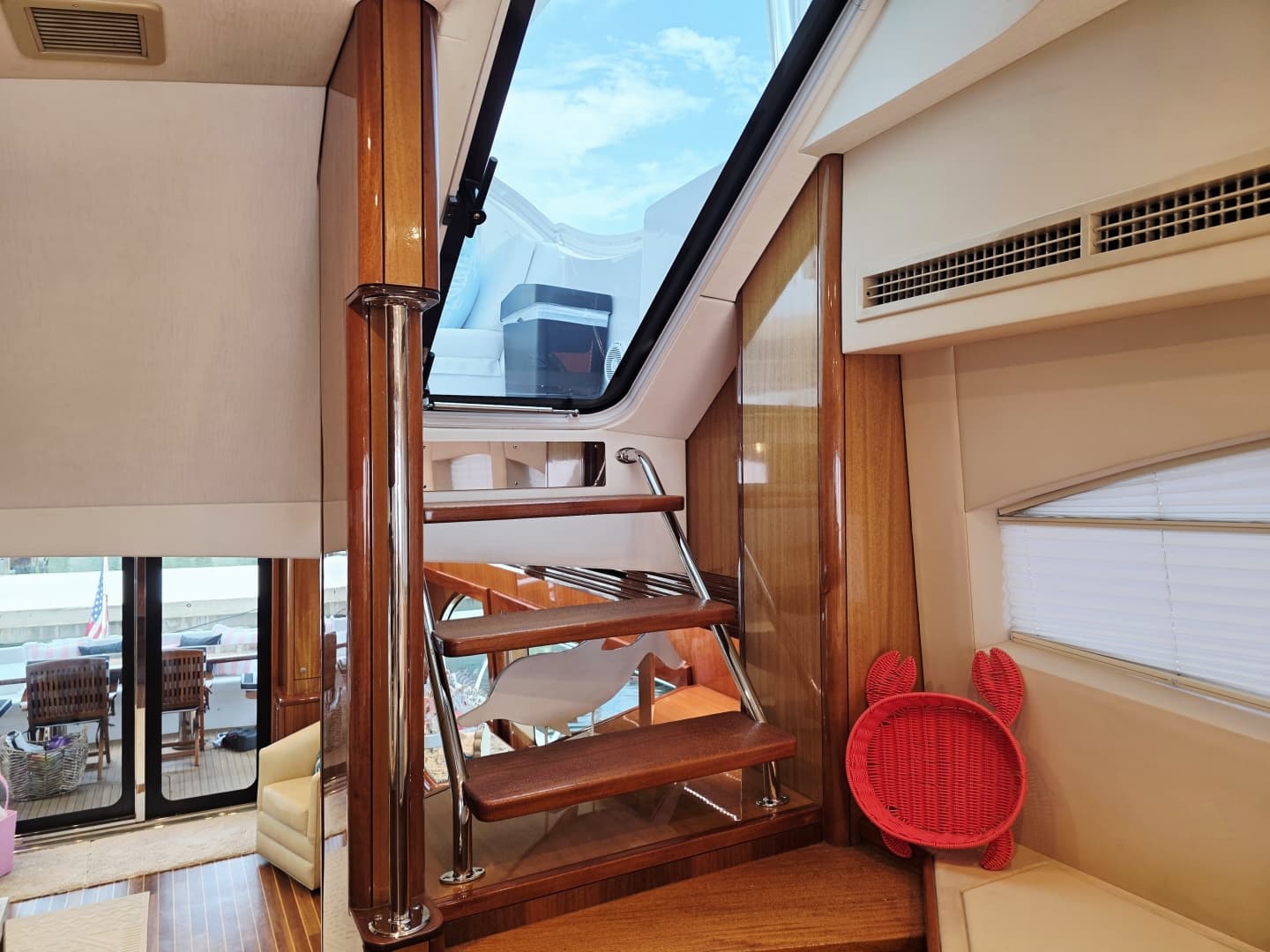 2008 Hatteras 