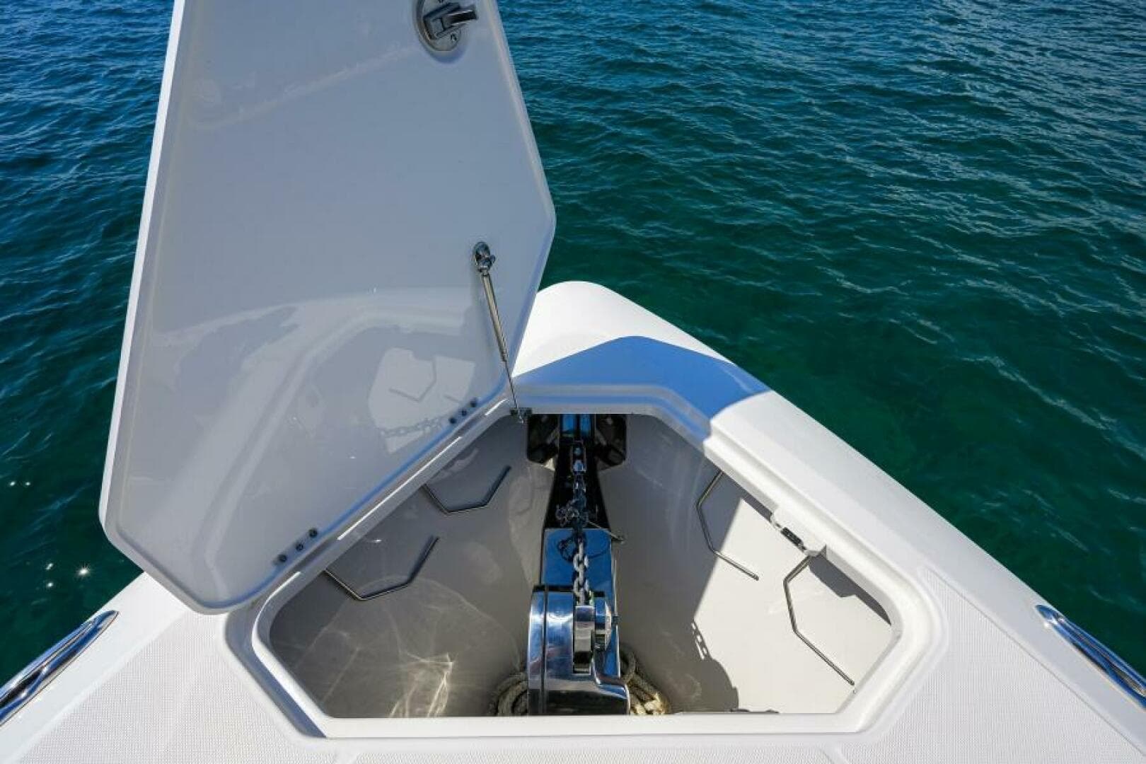 2021 Solace Center Console