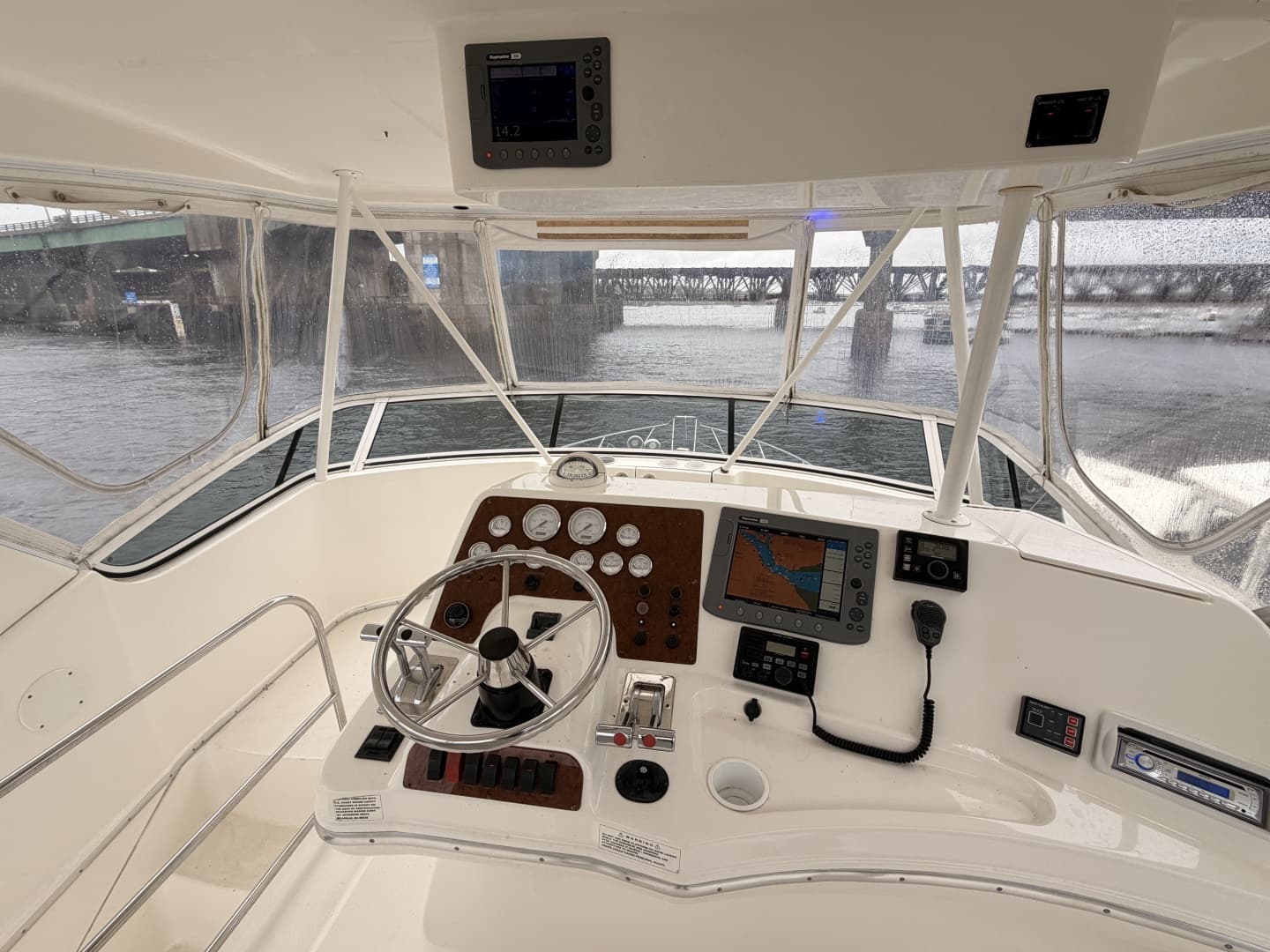 2006 Silverton 38 Convertible