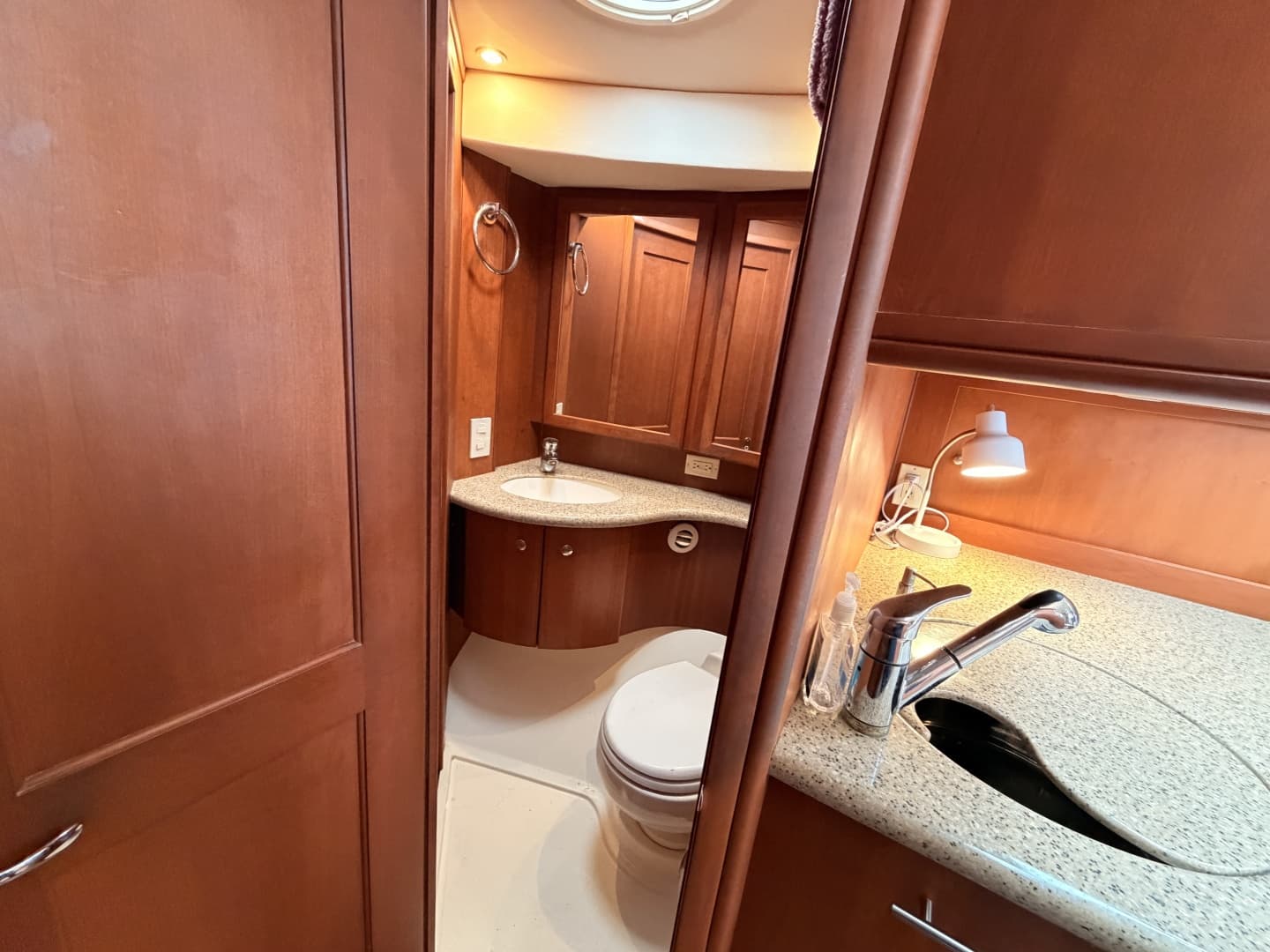 2006 Silverton 38 Convertible