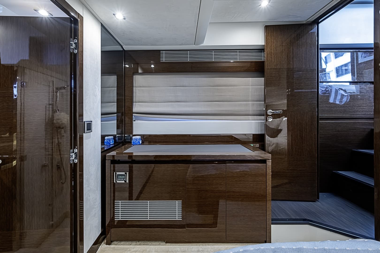 2021 Prestige 520