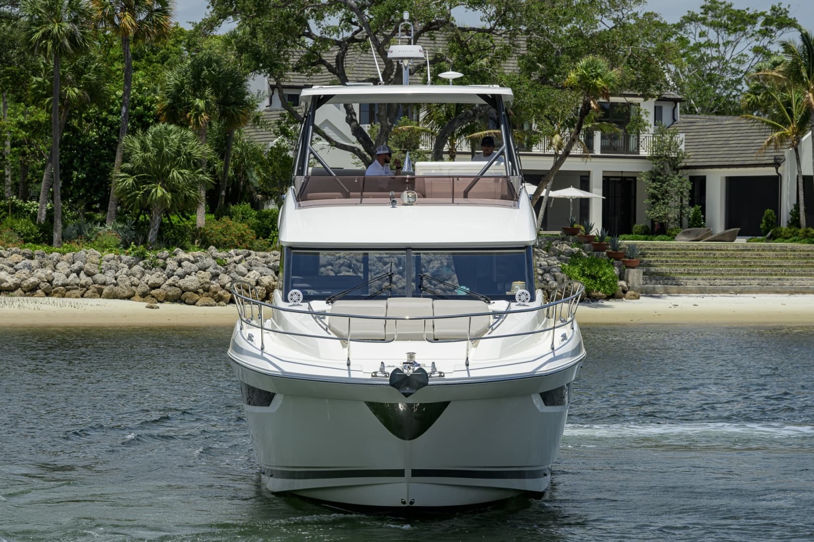2021 Prestige 520