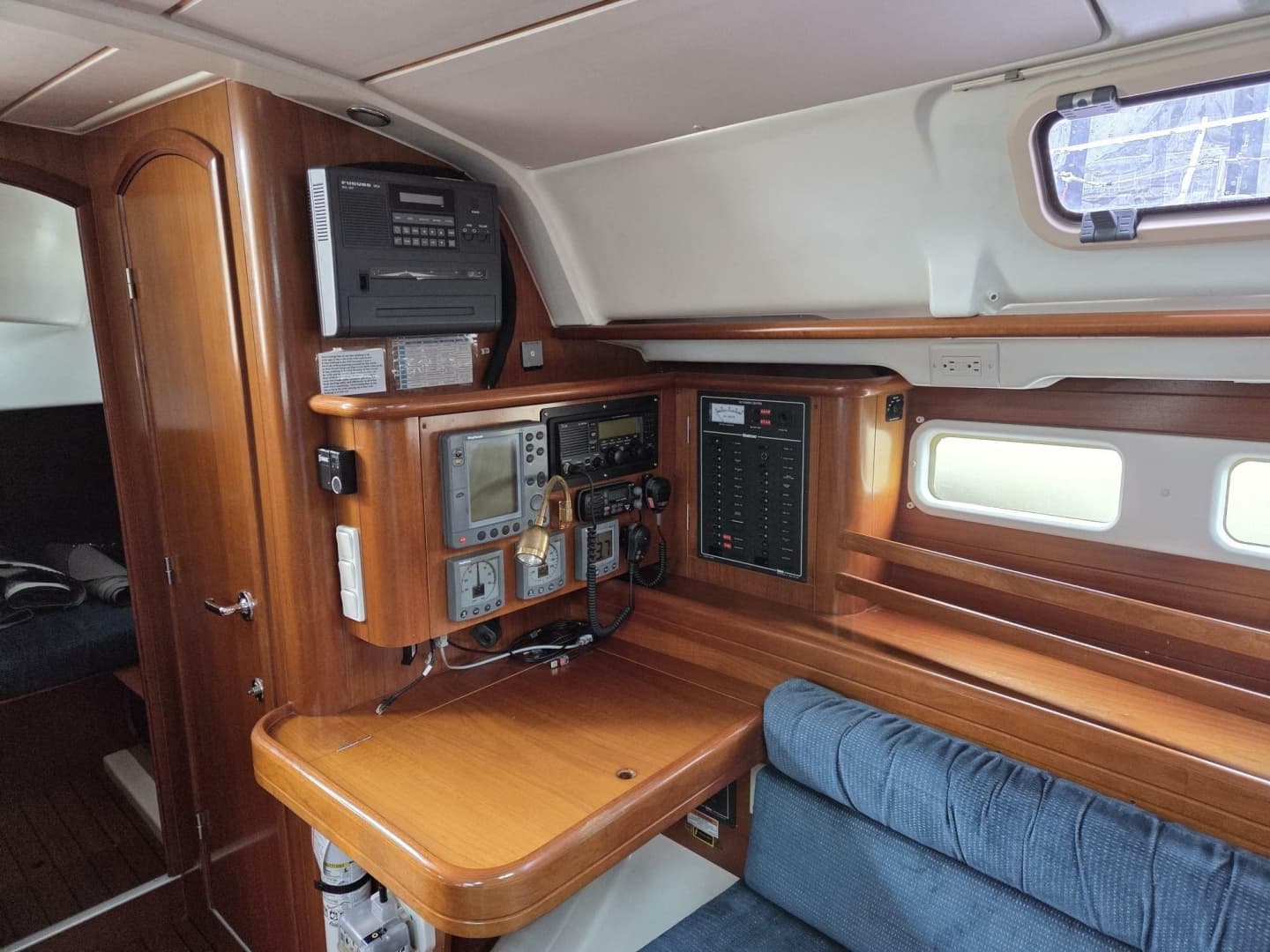 Nav station