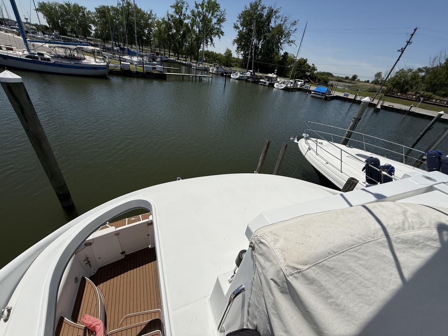 1999 Carver 450 Voyager