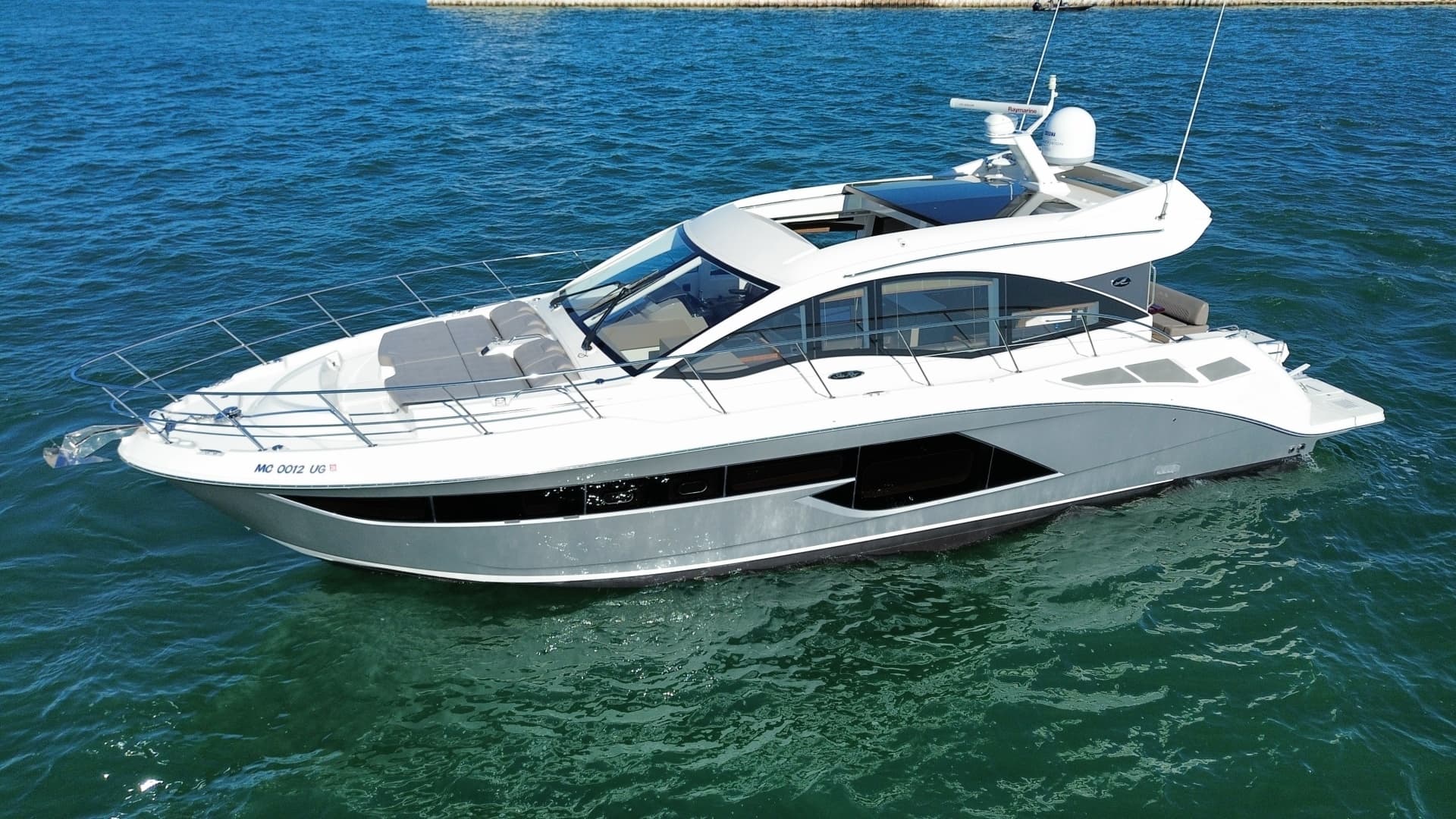 2019 Sea Ray 520 Sundancer