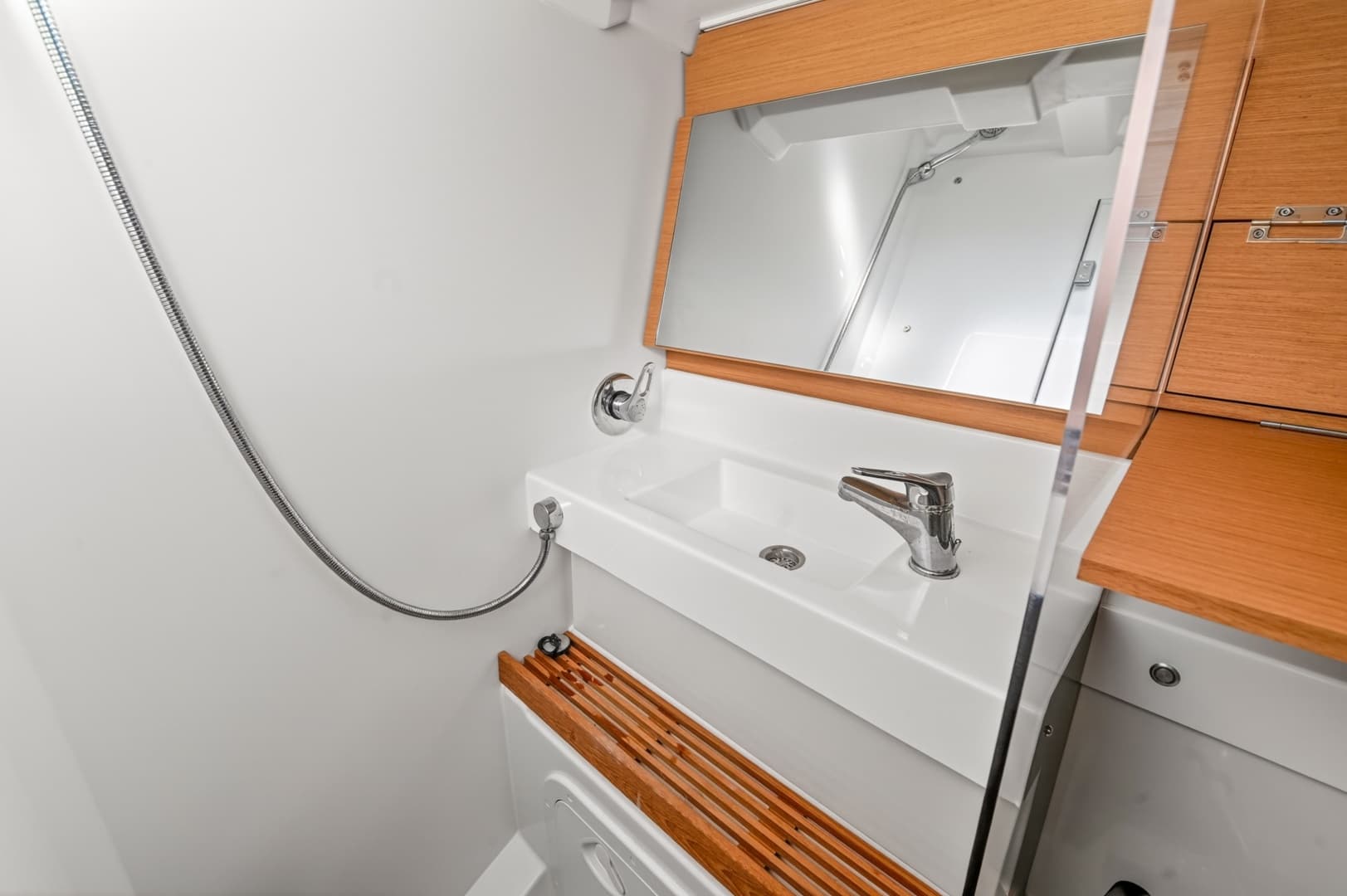 2019 Jeanneau Sun Odyssey 490