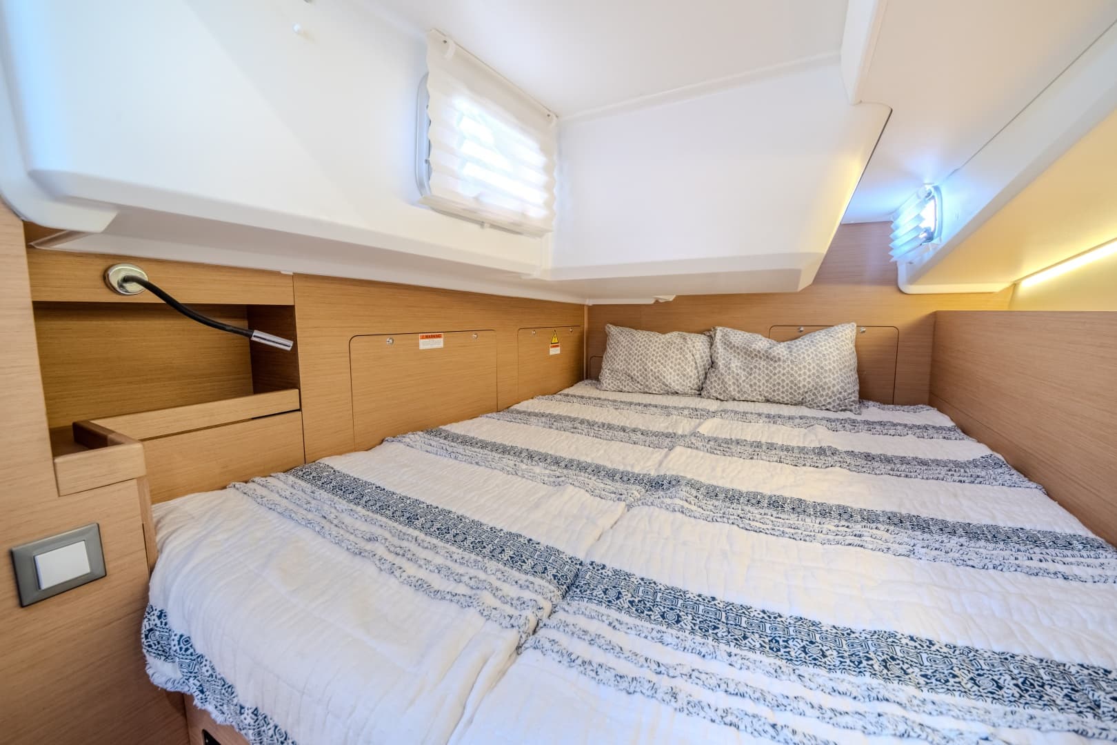 2019 Jeanneau Sun Odyssey 490
