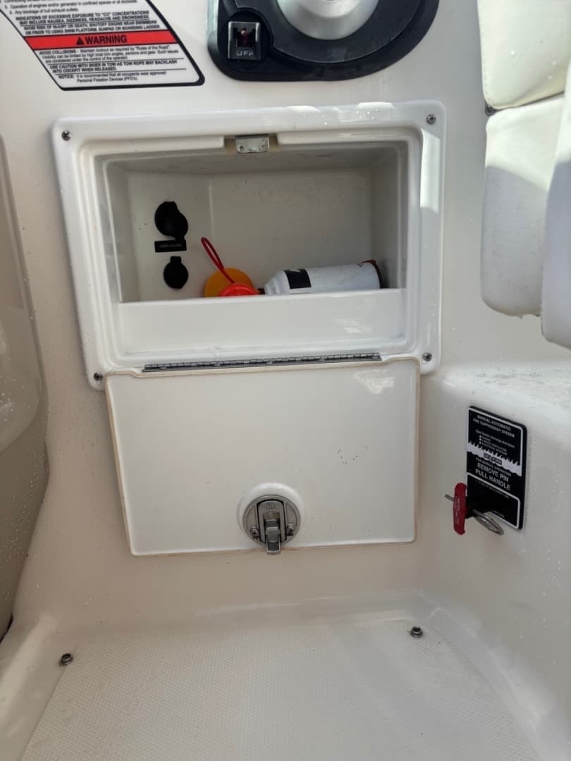 2008 Sea Ray Sundancer