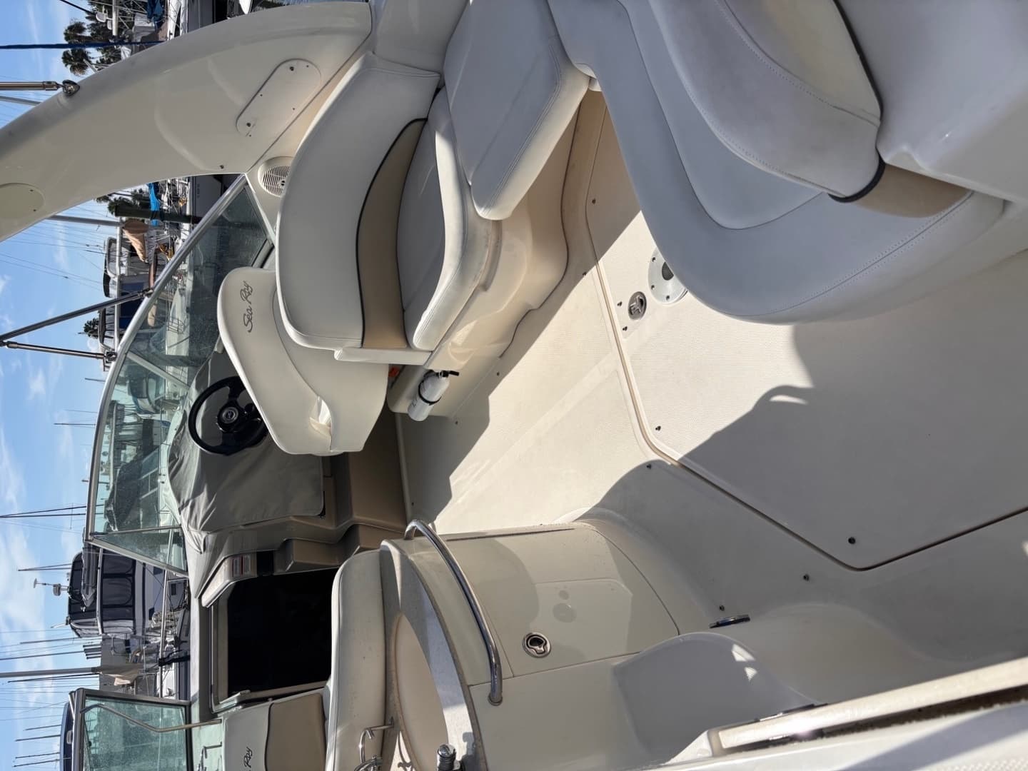 2025 Sea Ray 