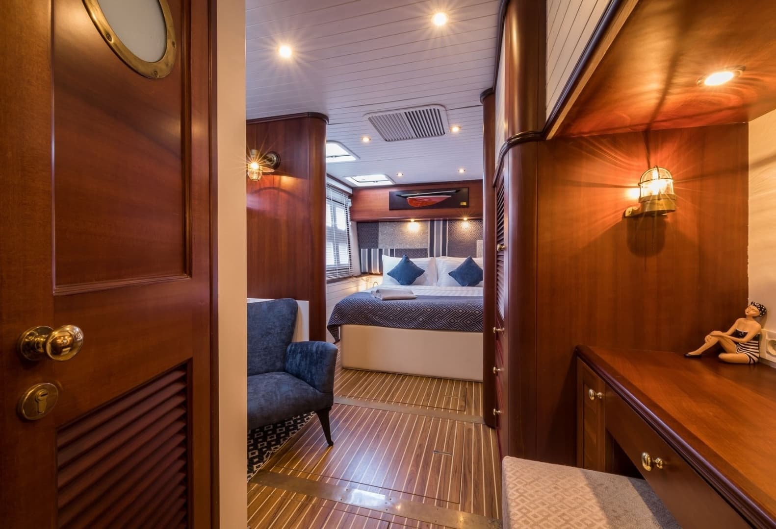 2009 Sunreef 70