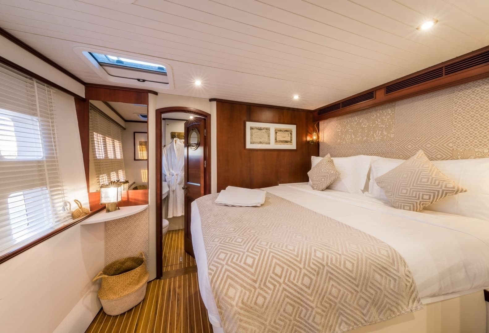 2009 Sunreef 70