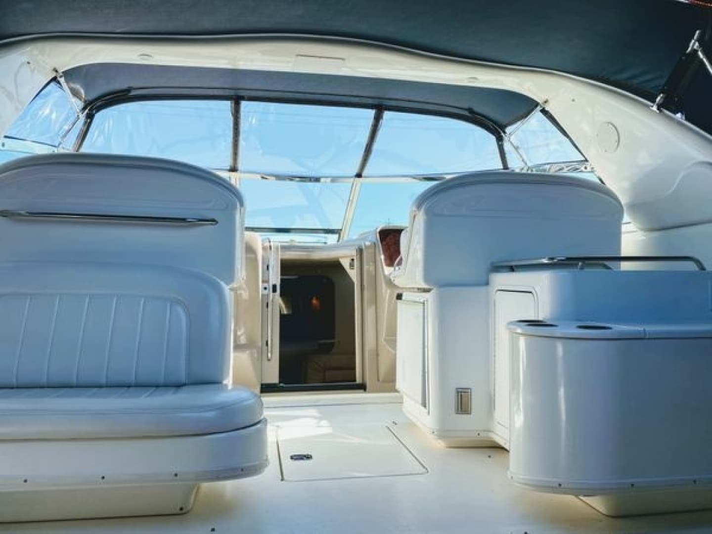 1999 Sea Ray 370 Express