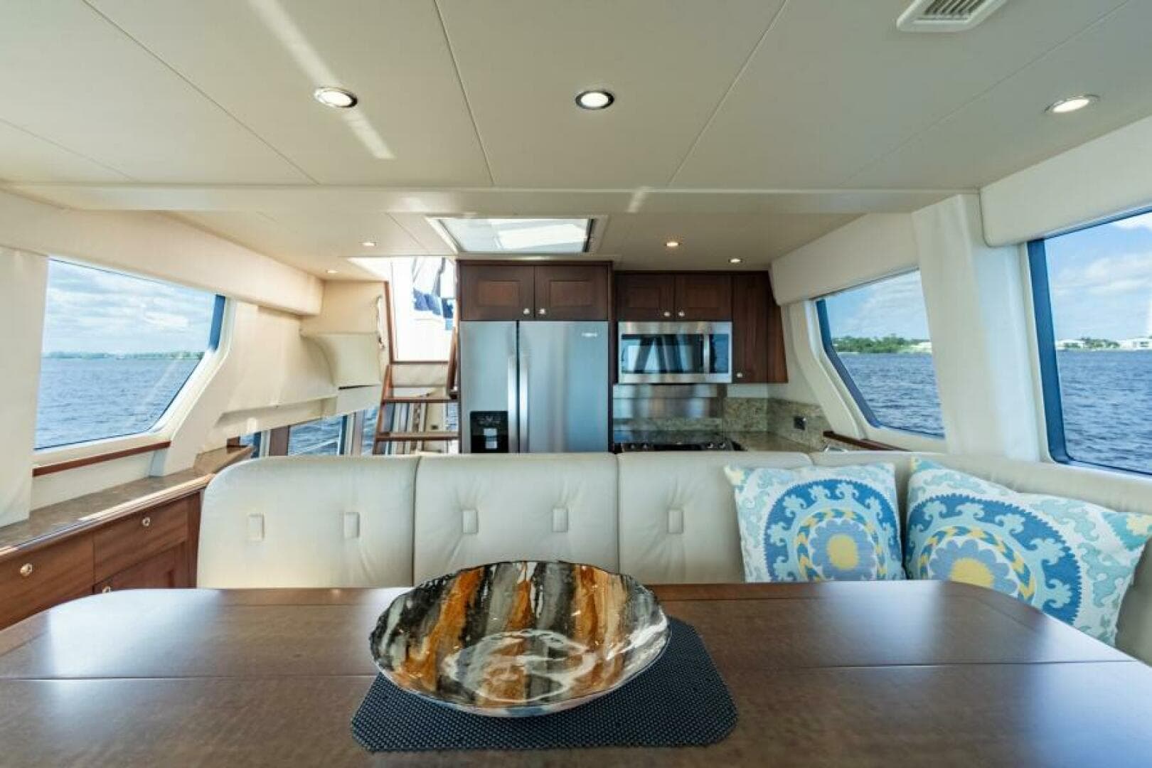 2009 Pacific Mariner 65 Motor Yacht