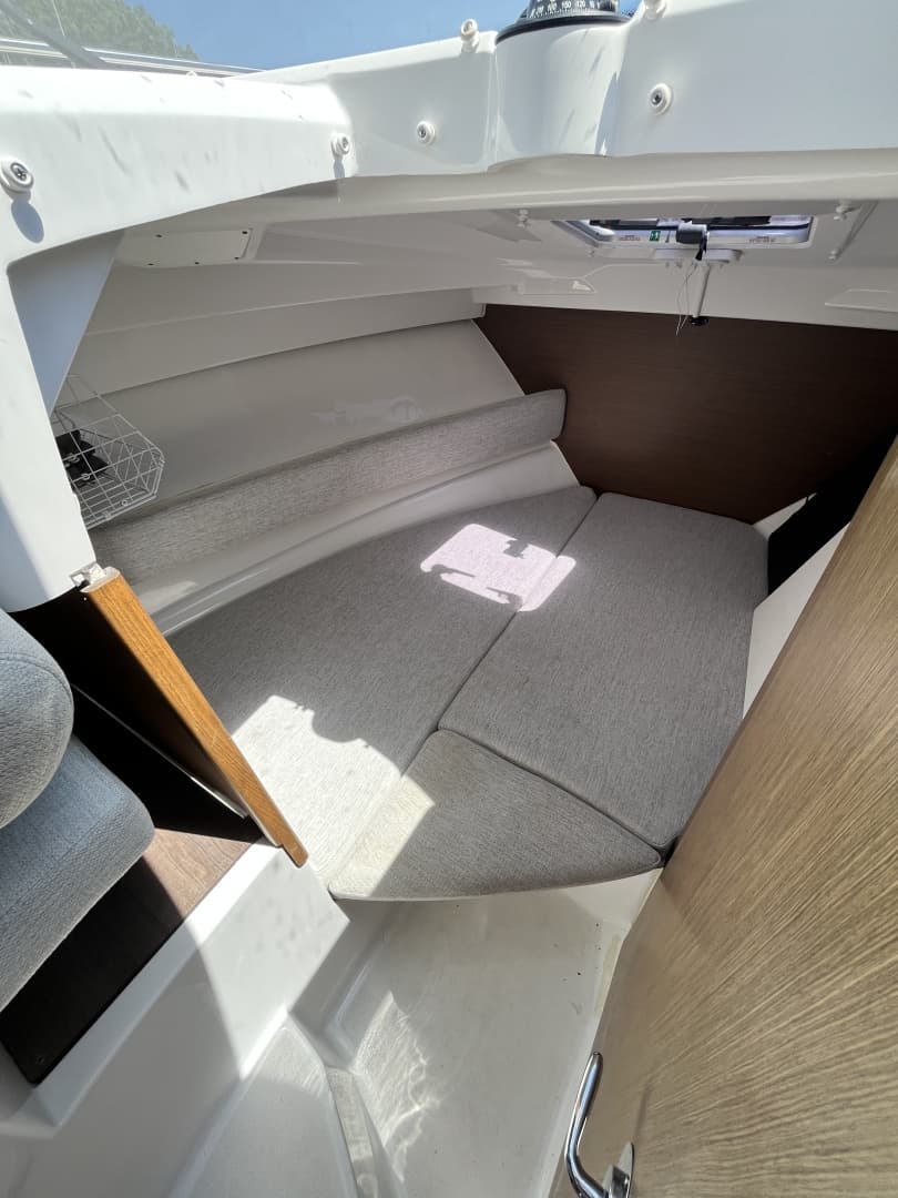 2022 Jeanneau NC 795 Series 2