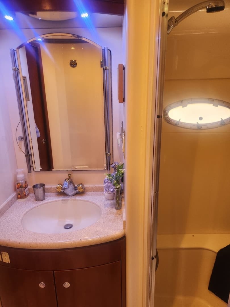 1998 Carver Voyager Pilothouse